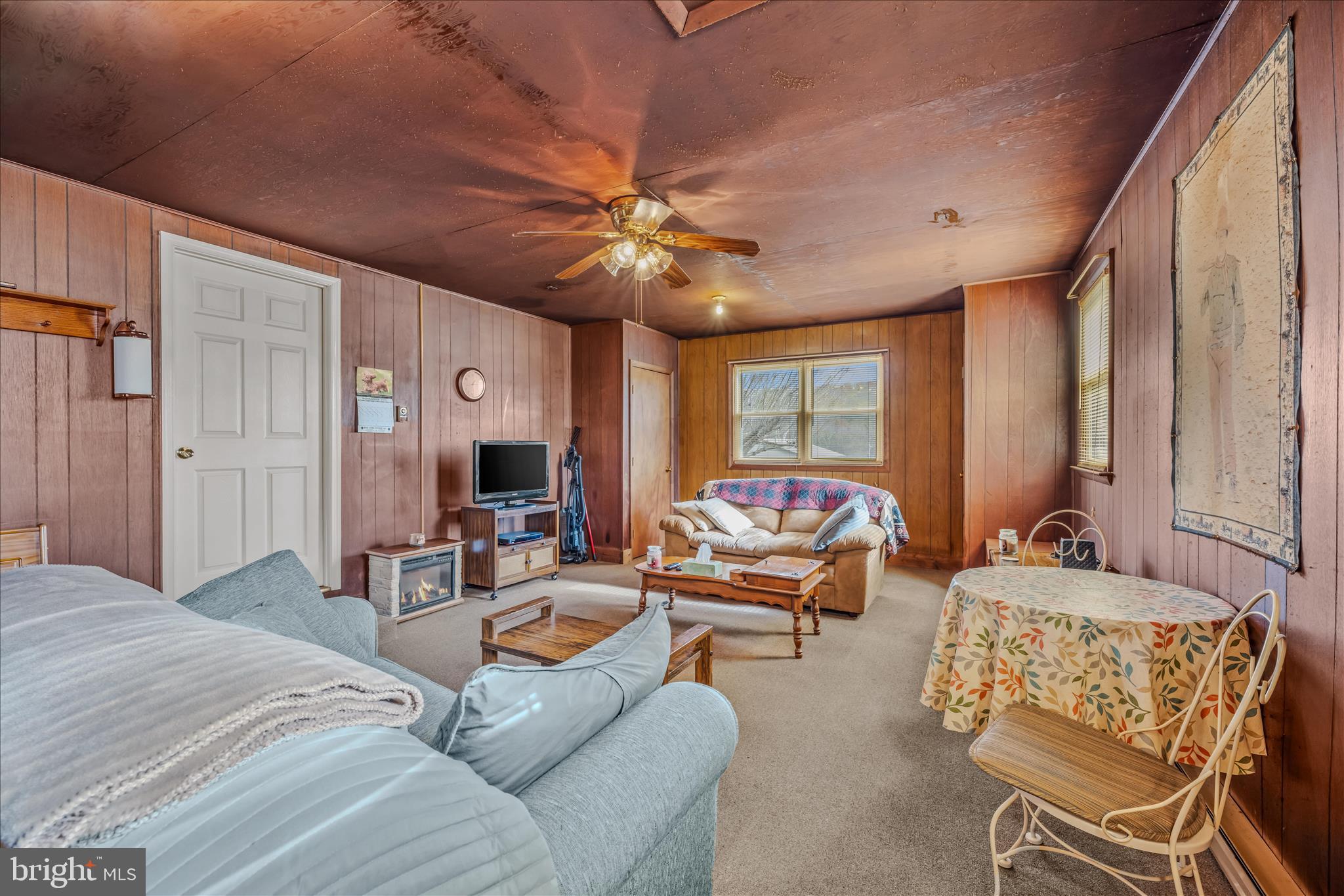 GRAY RIDGE ESTATES - Residential