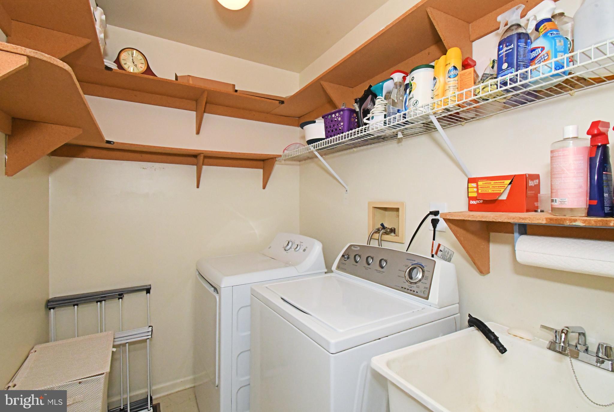 WINNERS CIRCLE - Residential