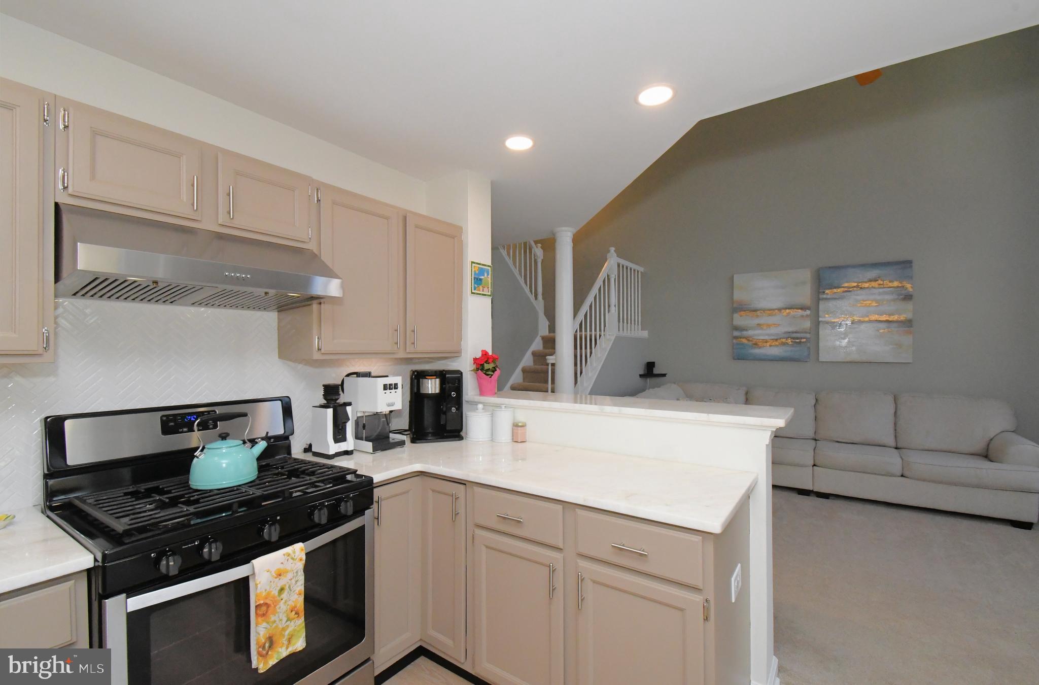 WINNERS CIRCLE - Residential