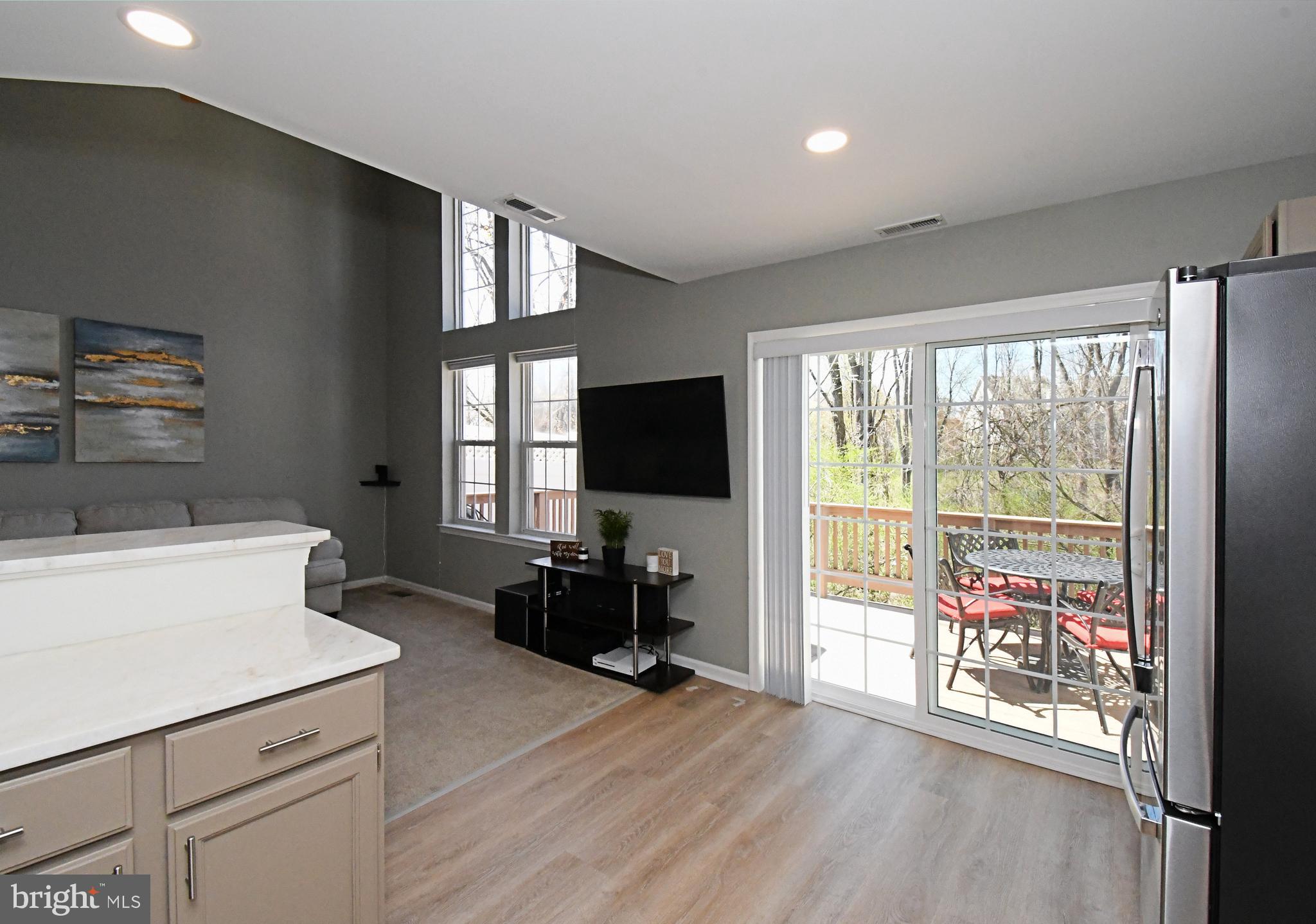 WINNERS CIRCLE - Residential