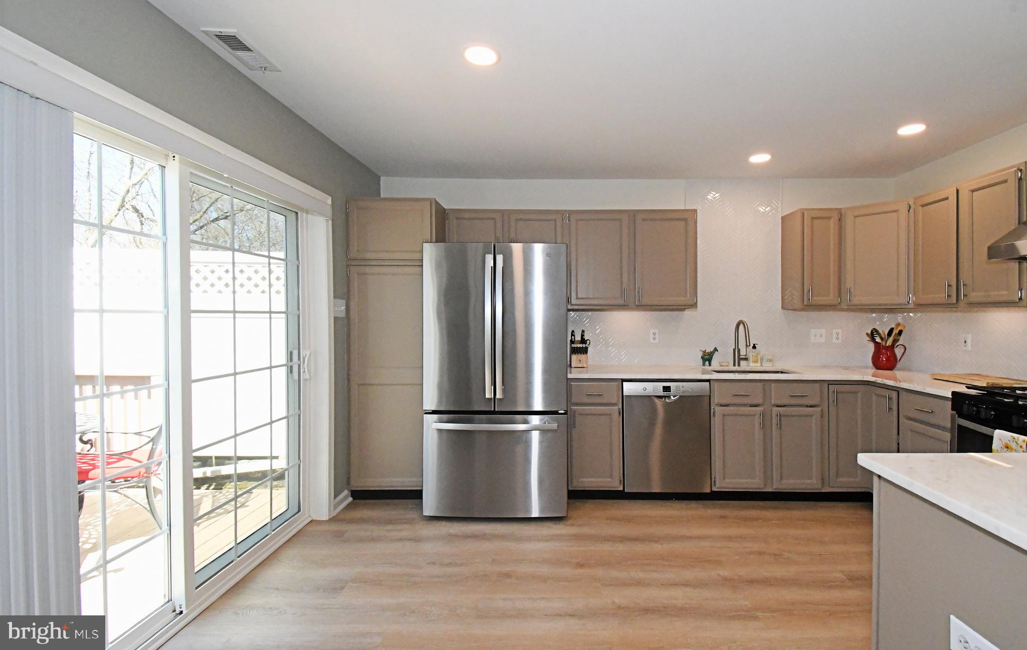 WINNERS CIRCLE - Residential