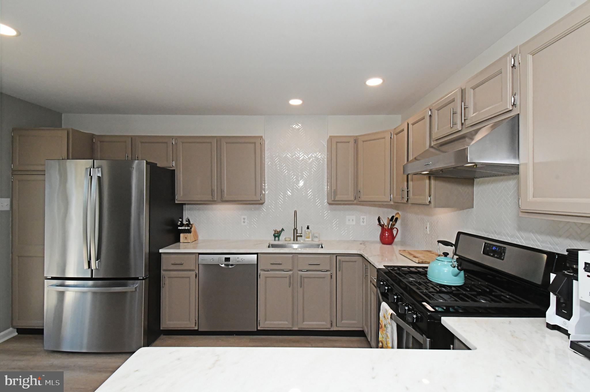 WINNERS CIRCLE - Residential