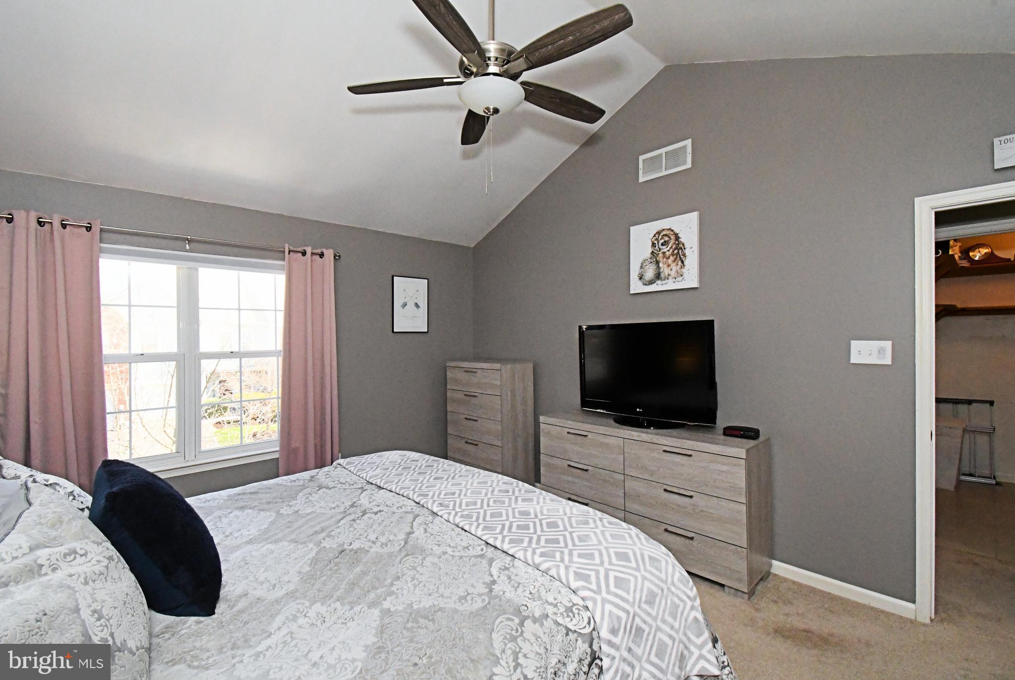 WINNERS CIRCLE - Residential