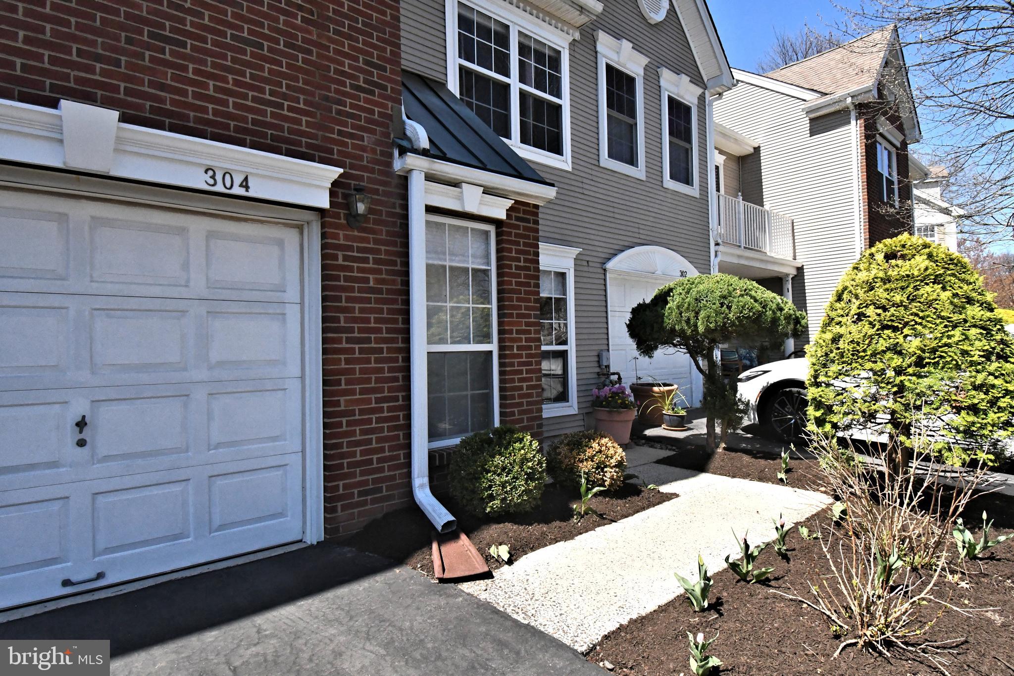 WINNERS CIRCLE - Residential