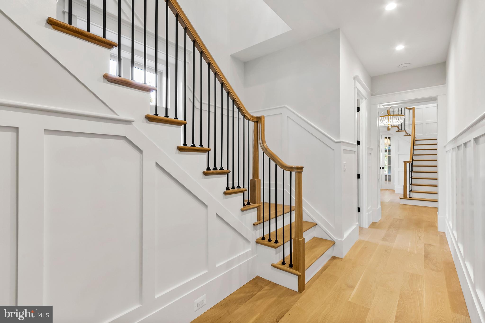 GLADWYNE - Residential