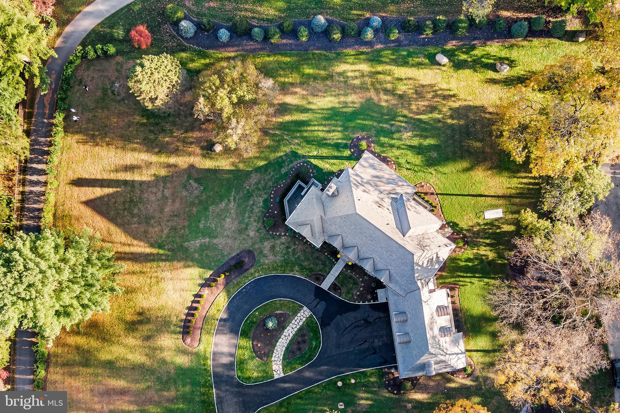 GLADWYNE - Residential