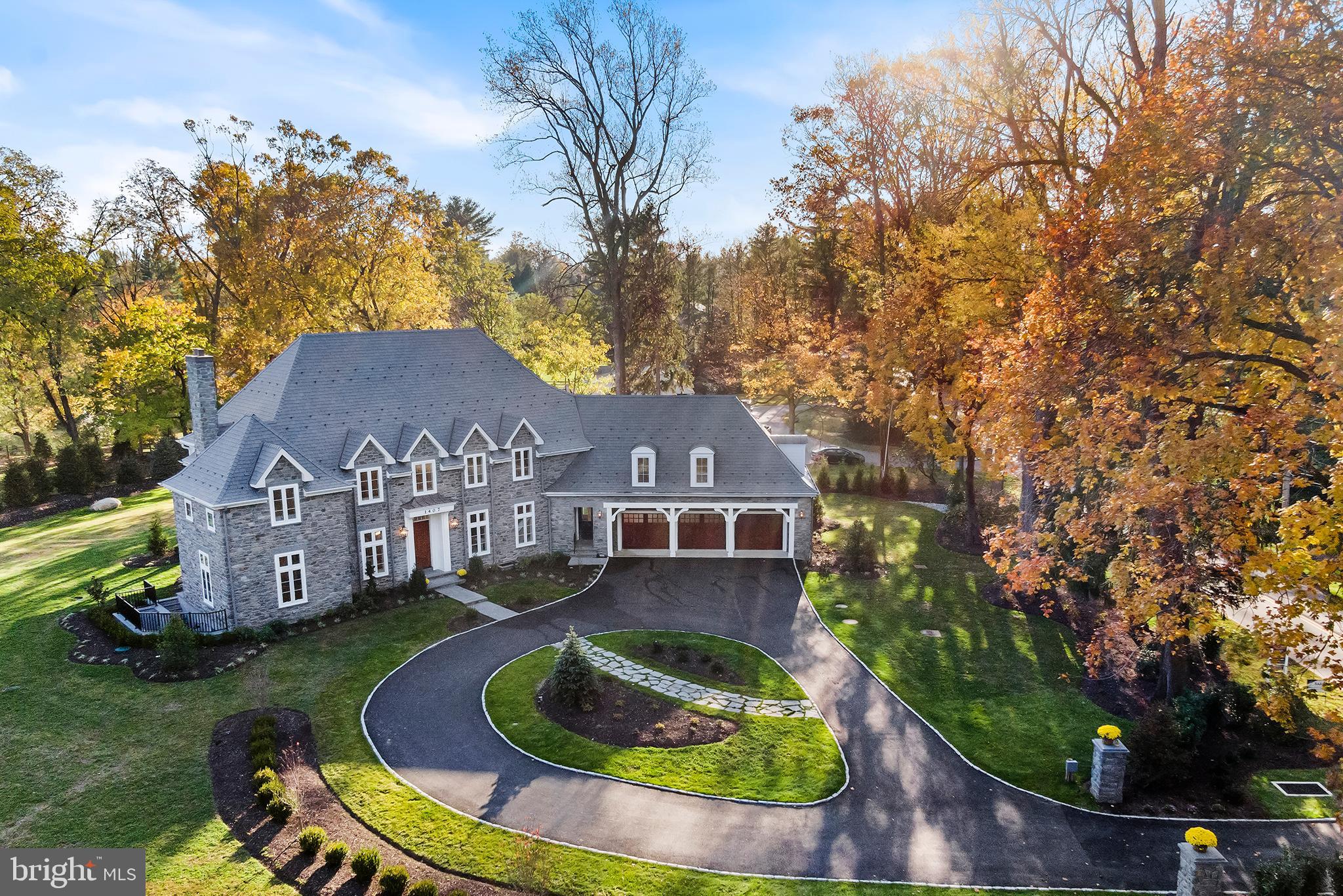 GLADWYNE - Residential