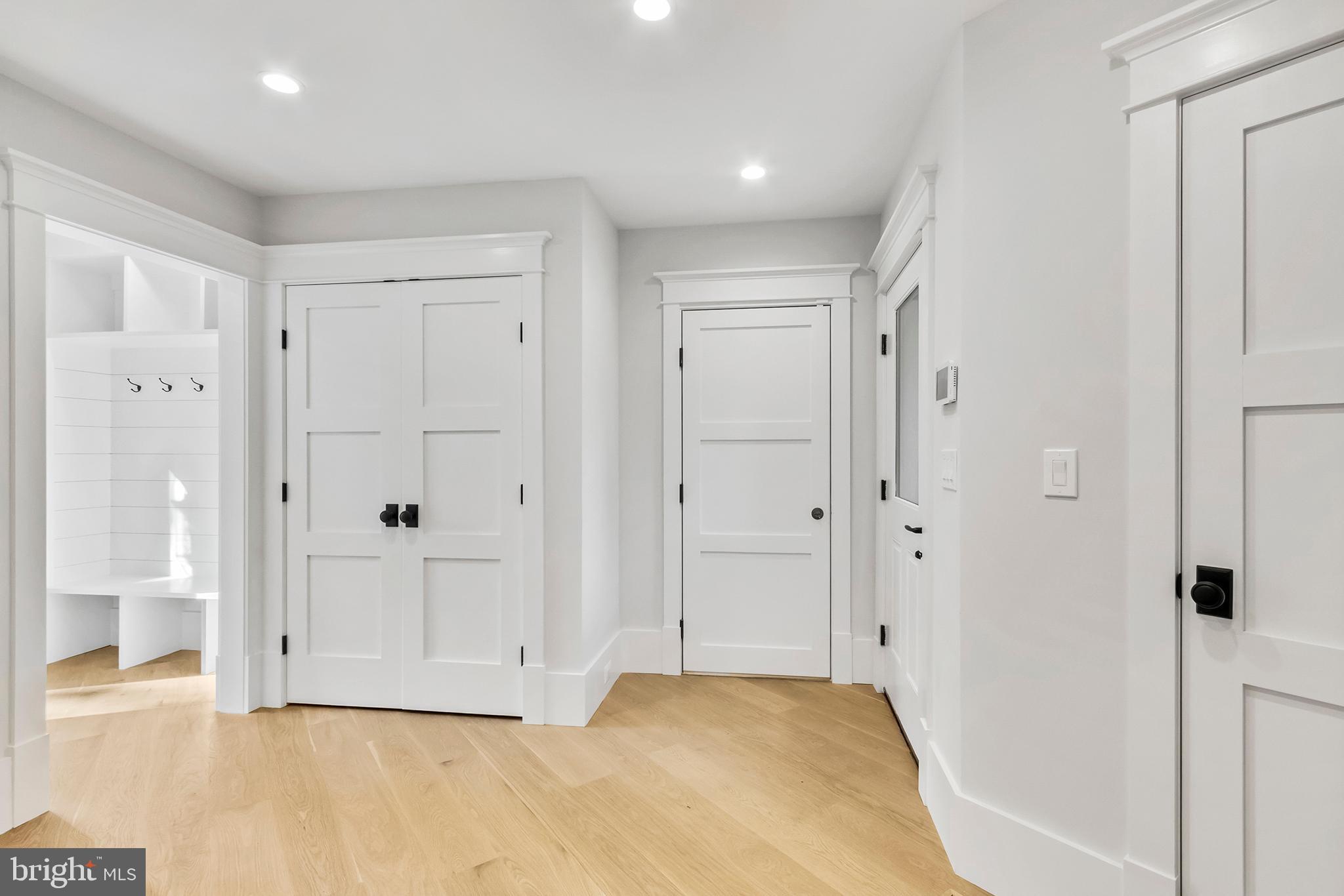 GLADWYNE - Residential