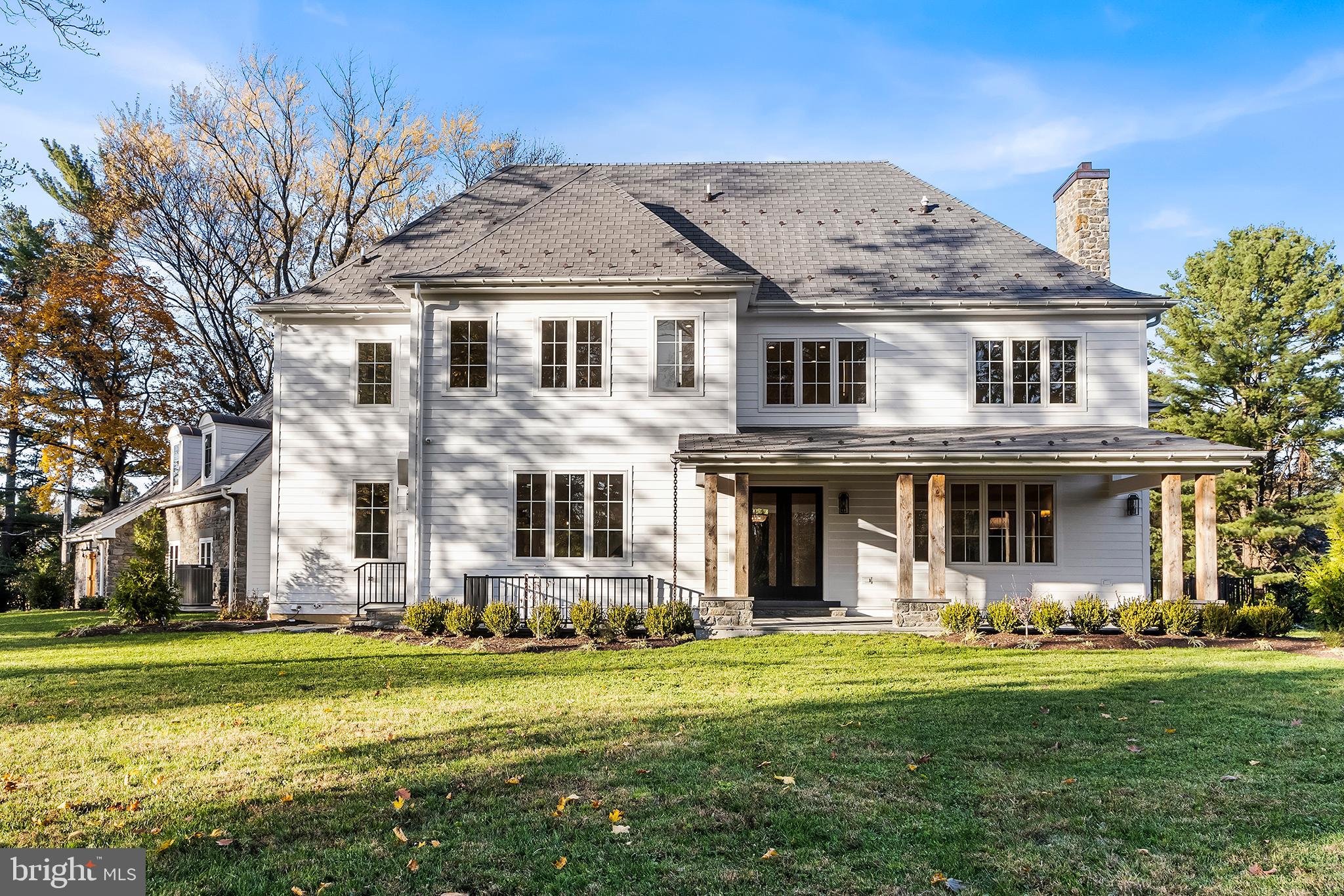 GLADWYNE - Residential