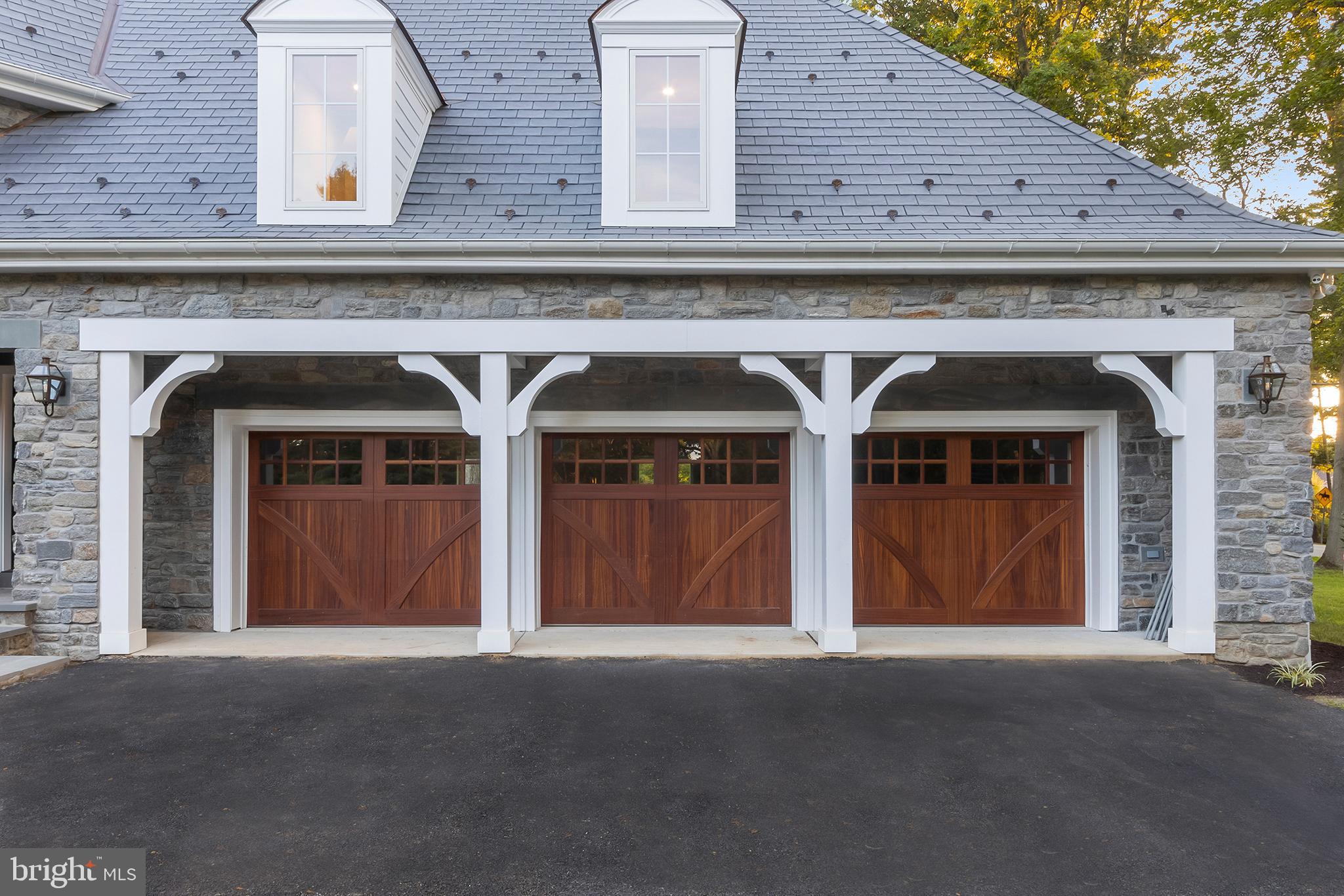 GLADWYNE - Residential