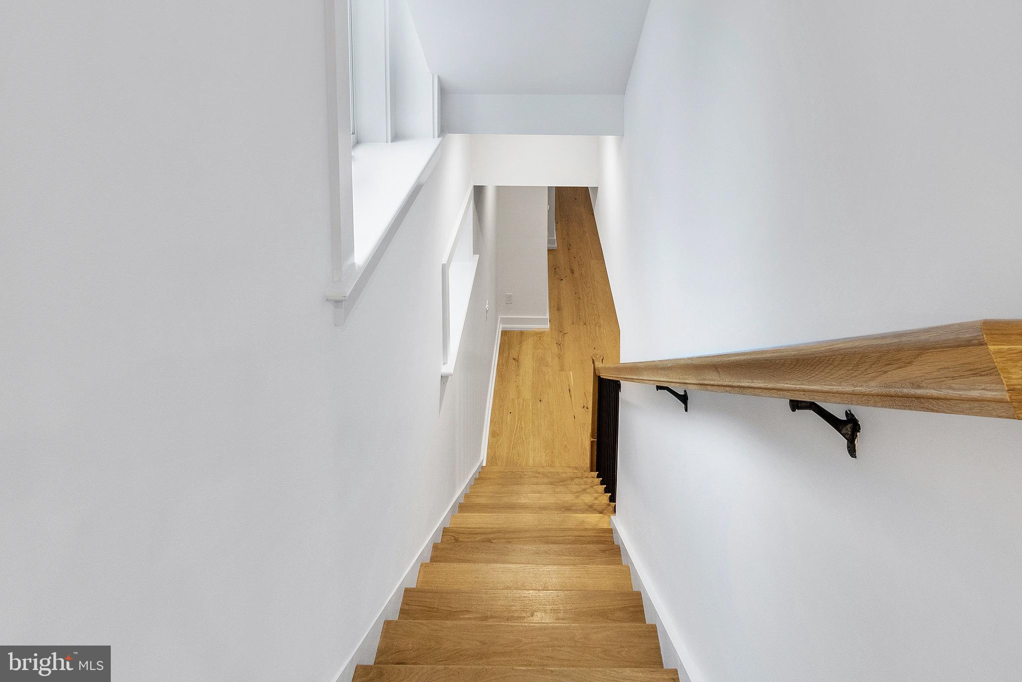 GLADWYNE - Residential