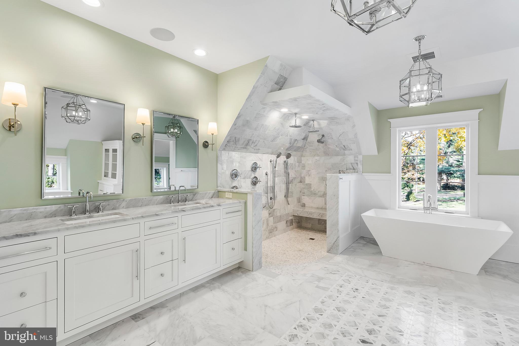 GLADWYNE - Residential