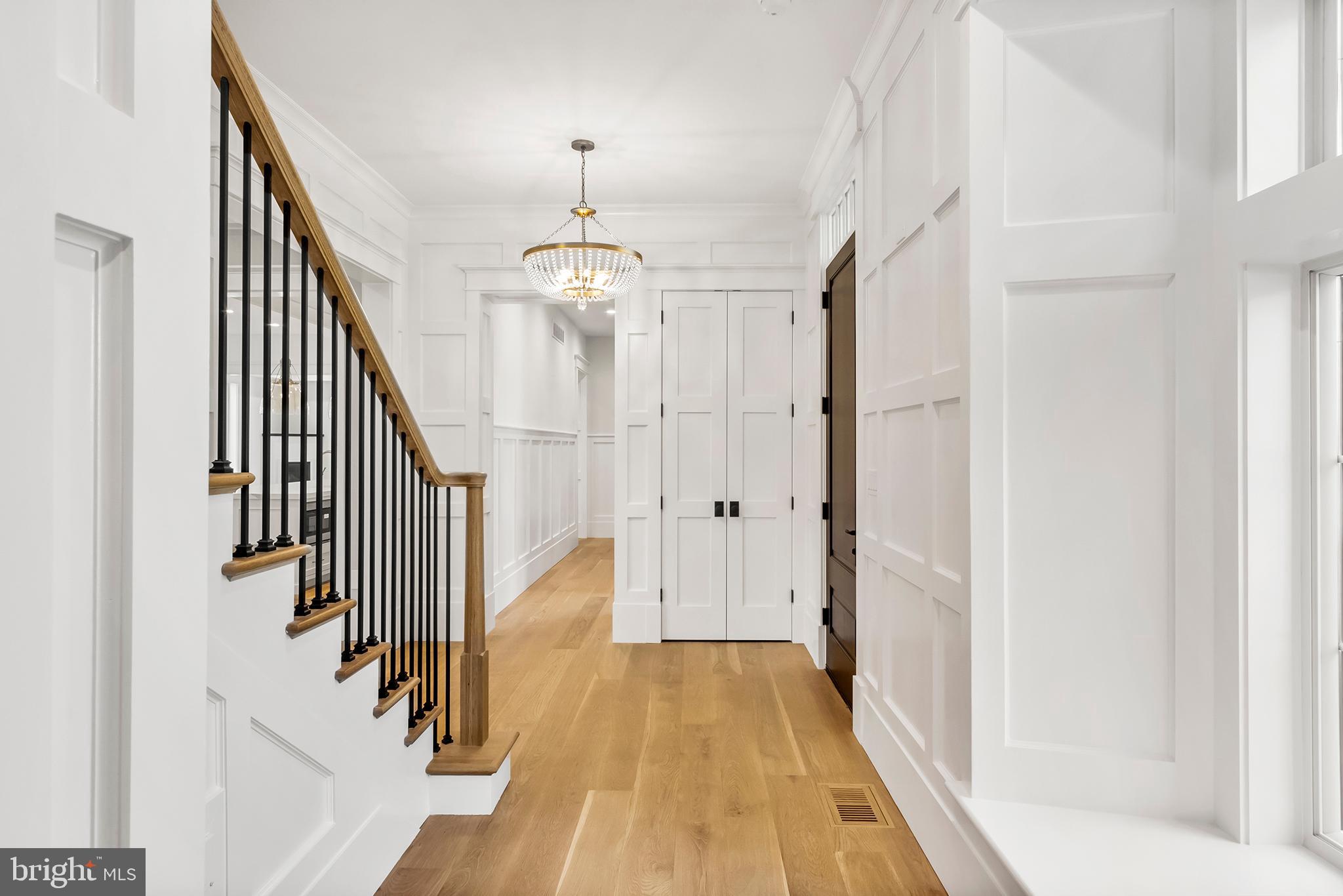 GLADWYNE - Residential