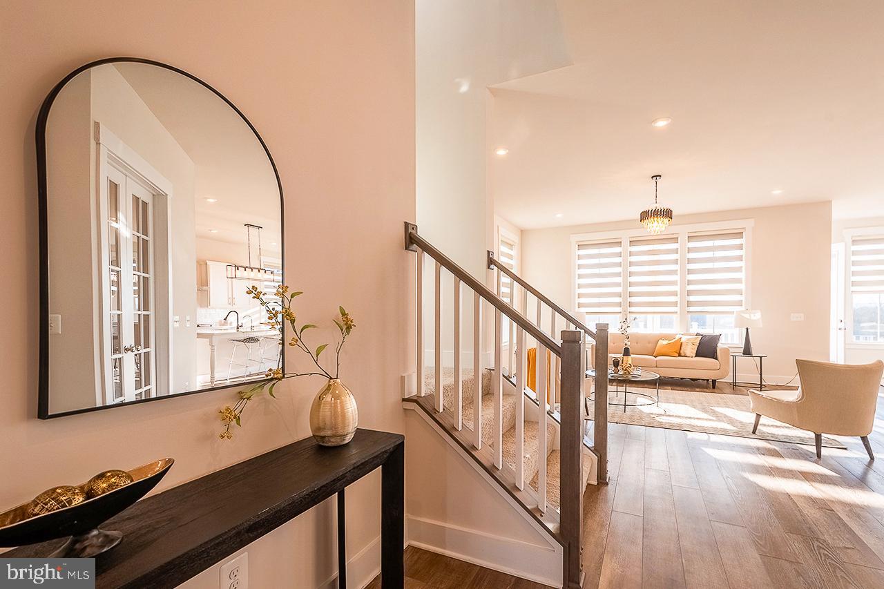 POLAND HILL - Residential