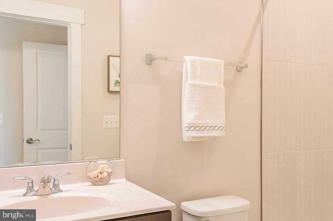 POLAND HILL - Residential