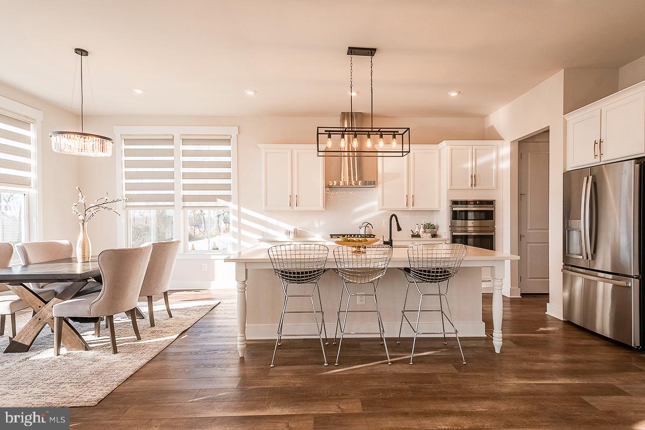 POLAND HILL - Residential