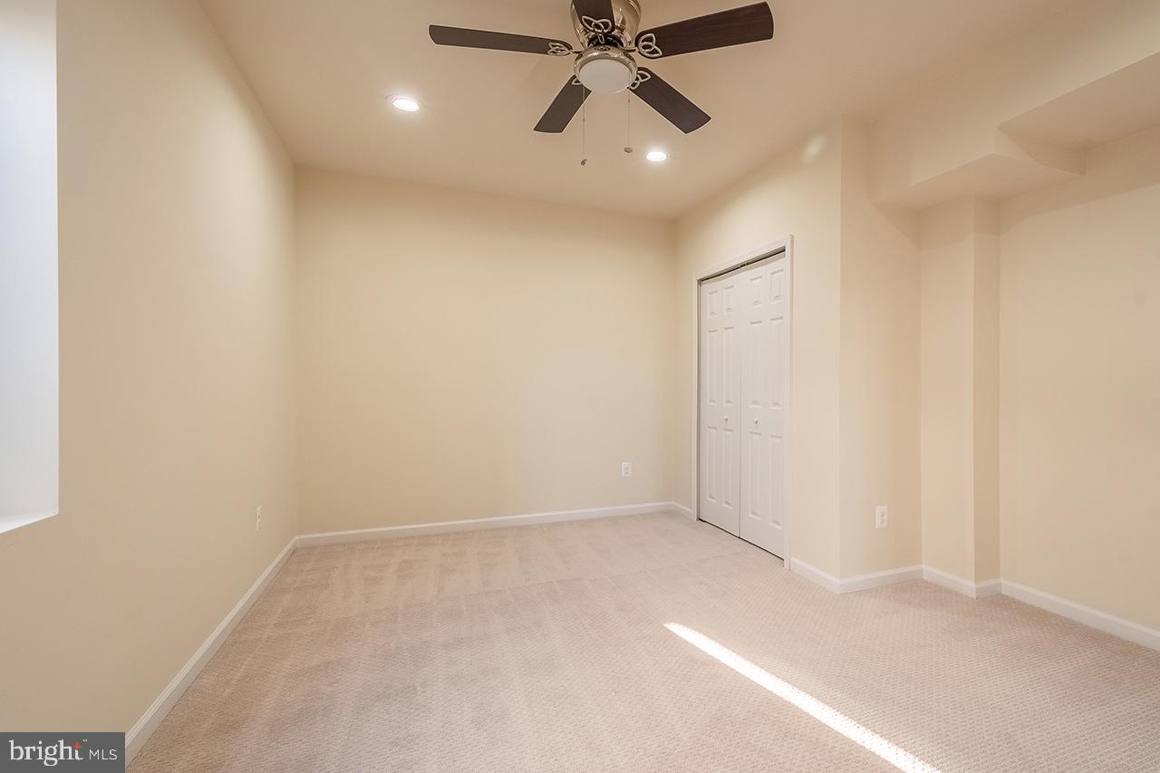 POLAND HILL - Residential