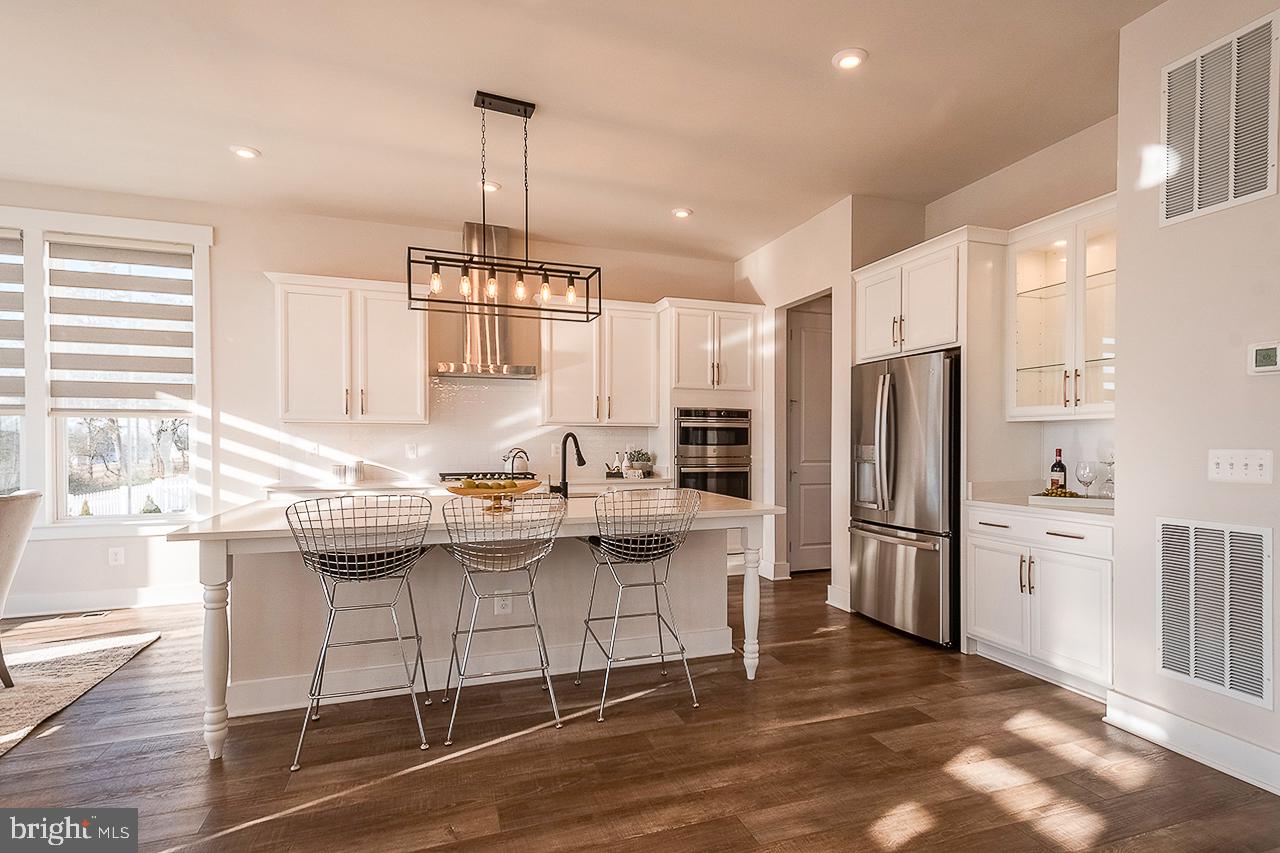 POLAND HILL - Residential