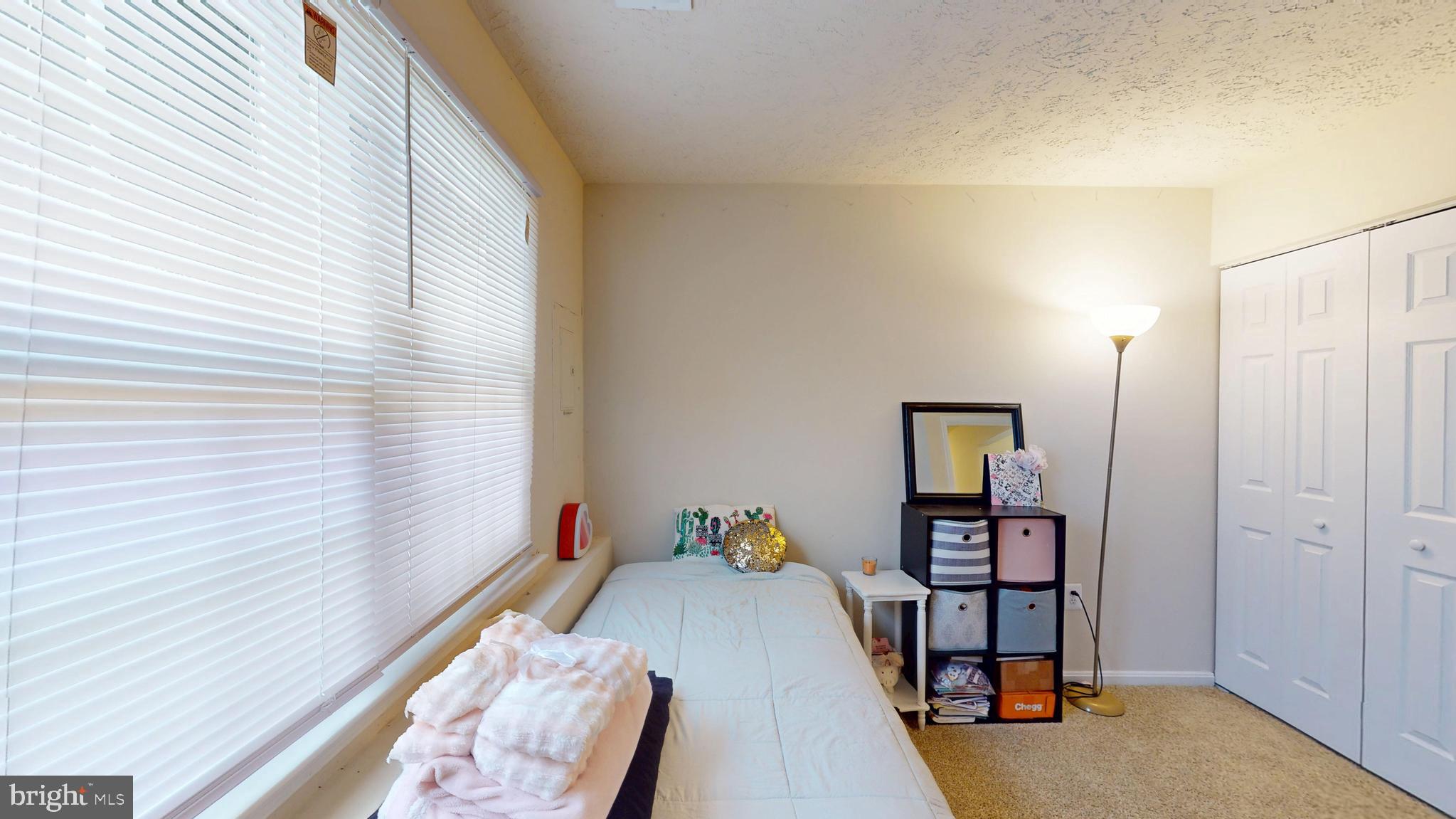 RIVERSIDE RUN - Residential