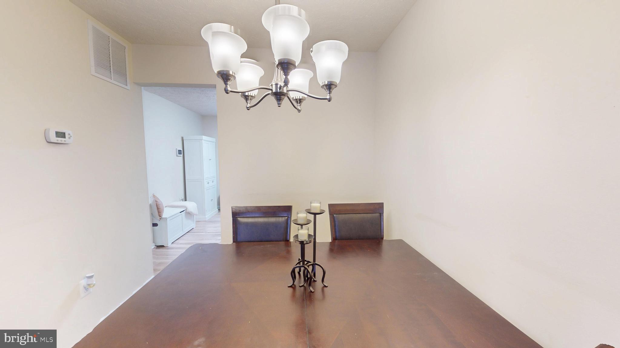 RIVERSIDE RUN - Residential