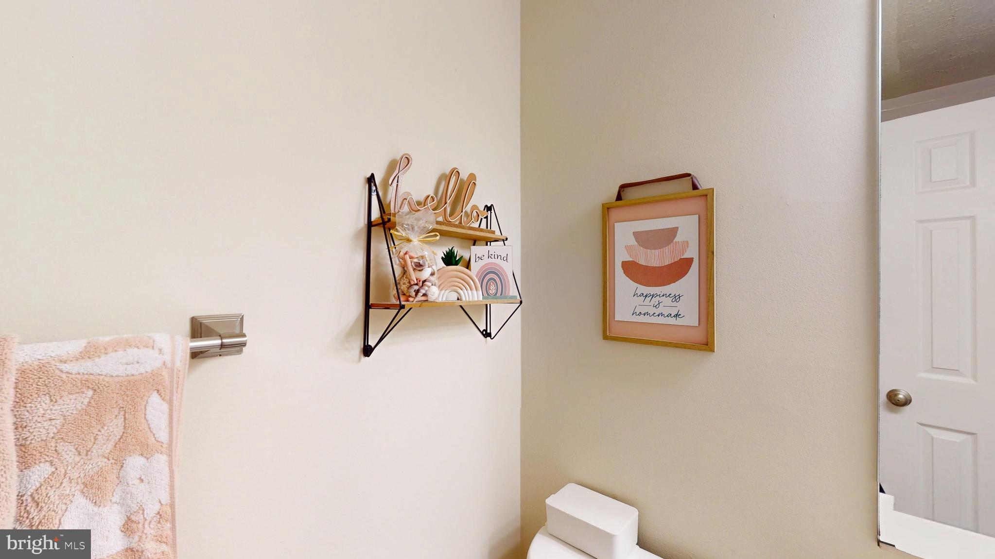 RIVERSIDE RUN - Residential