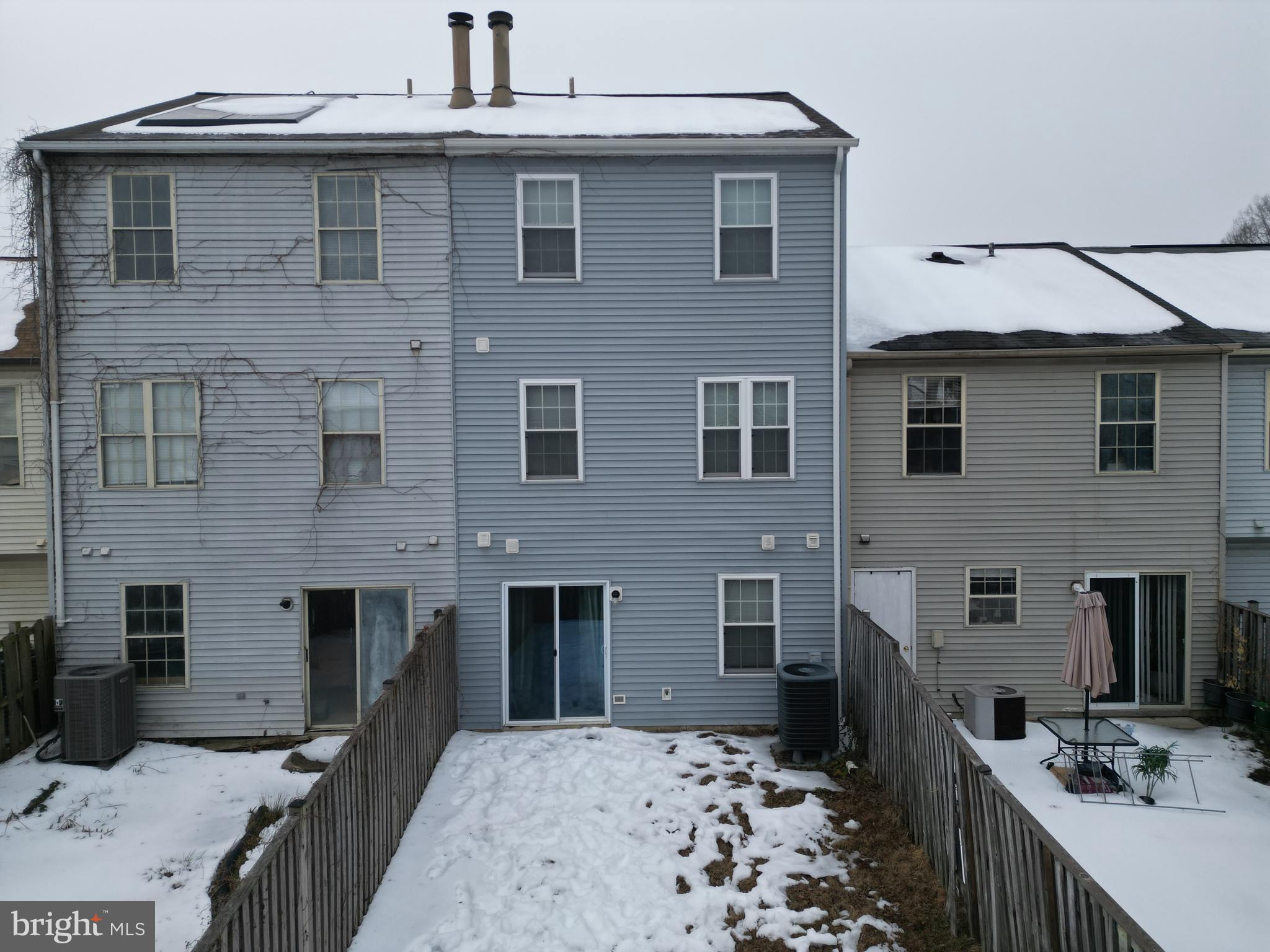 RIVERSIDE RUN - Residential