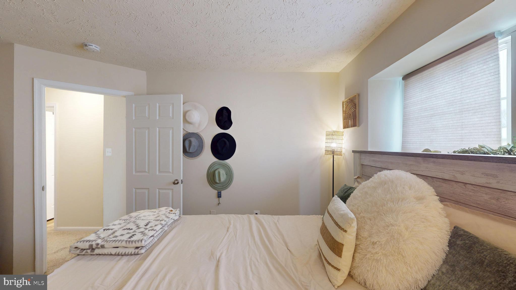 RIVERSIDE RUN - Residential