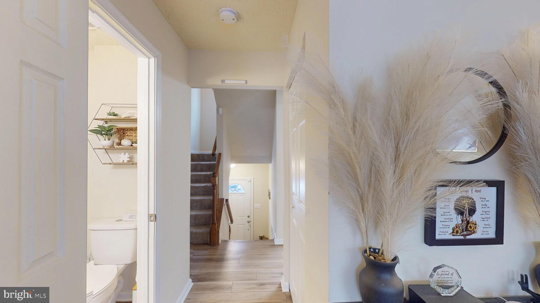 RIVERSIDE RUN - Residential