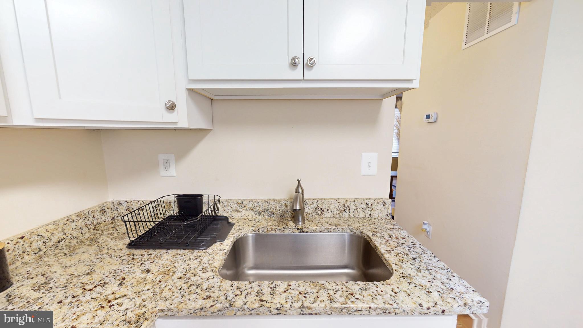 RIVERSIDE RUN - Residential