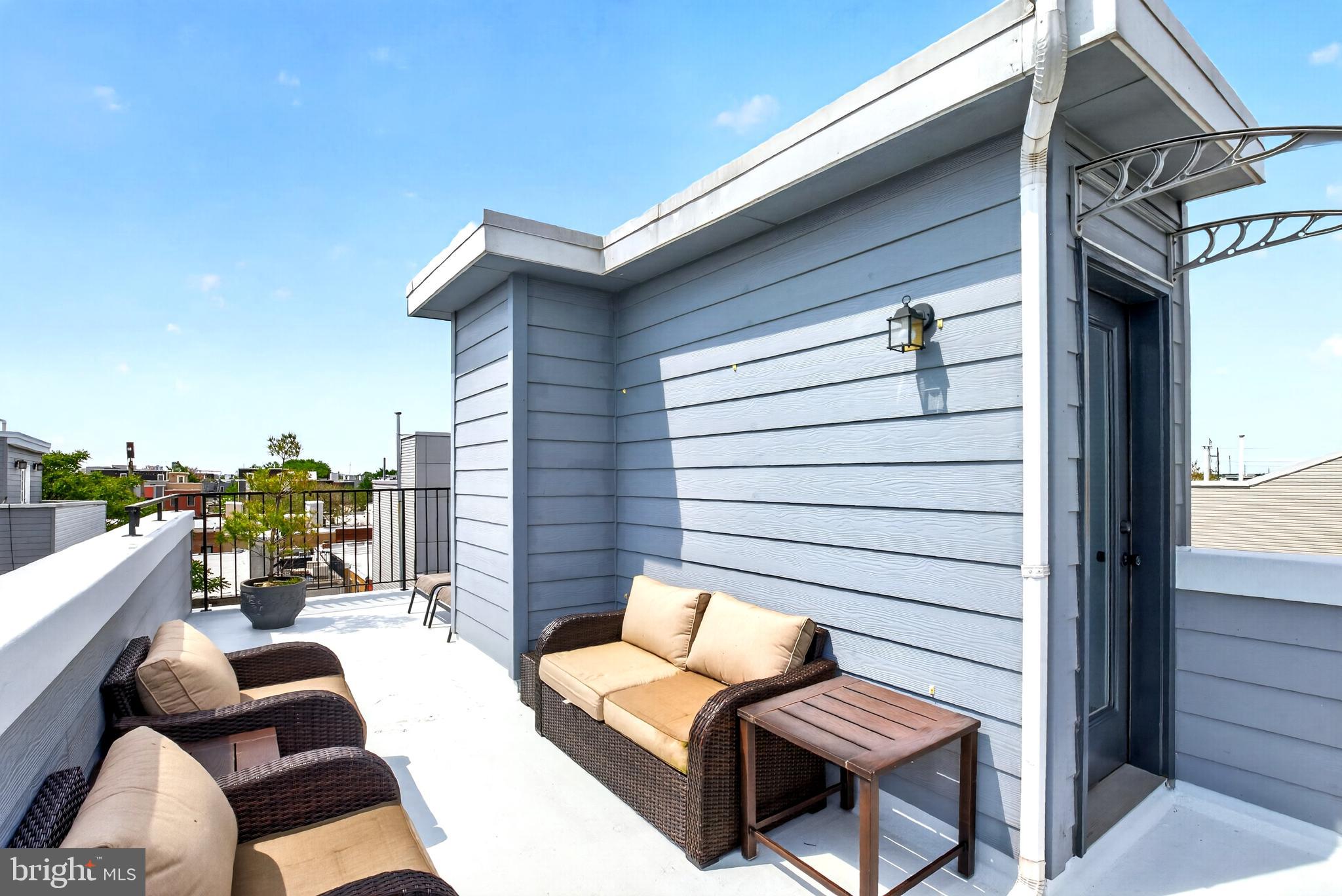 POINT BREEZE - Residential