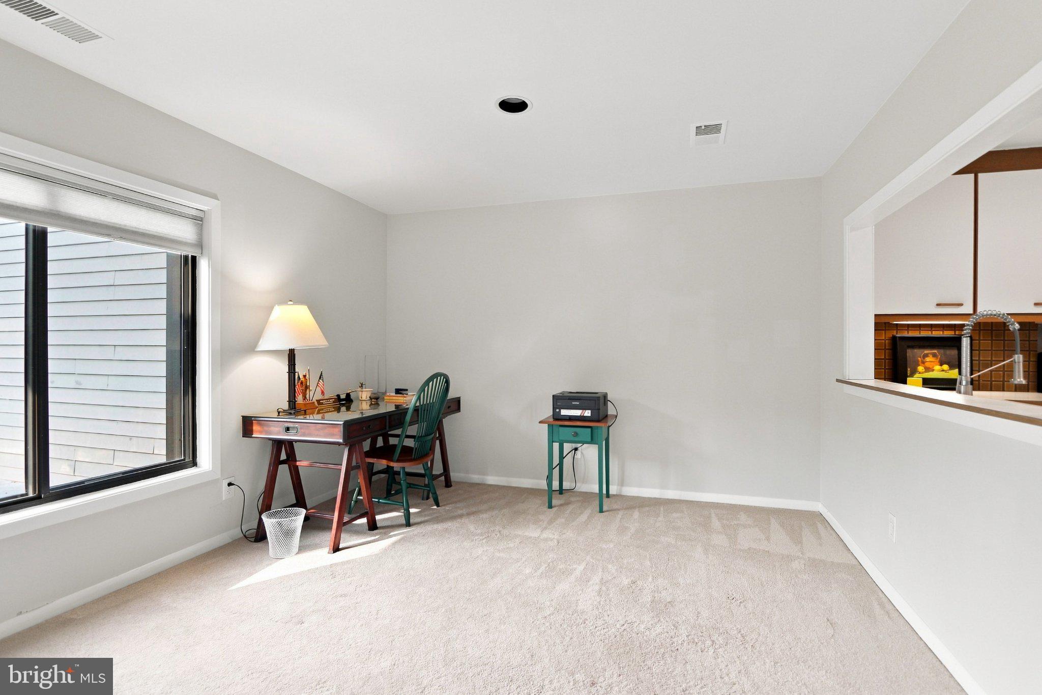 6 SPA CREEK LNDG B2