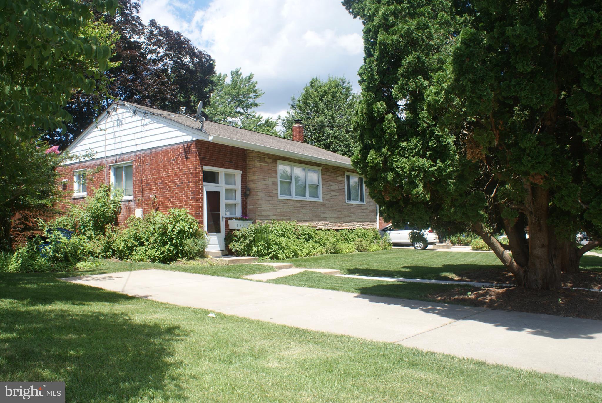 HARMONY HILLS - Residential Lease