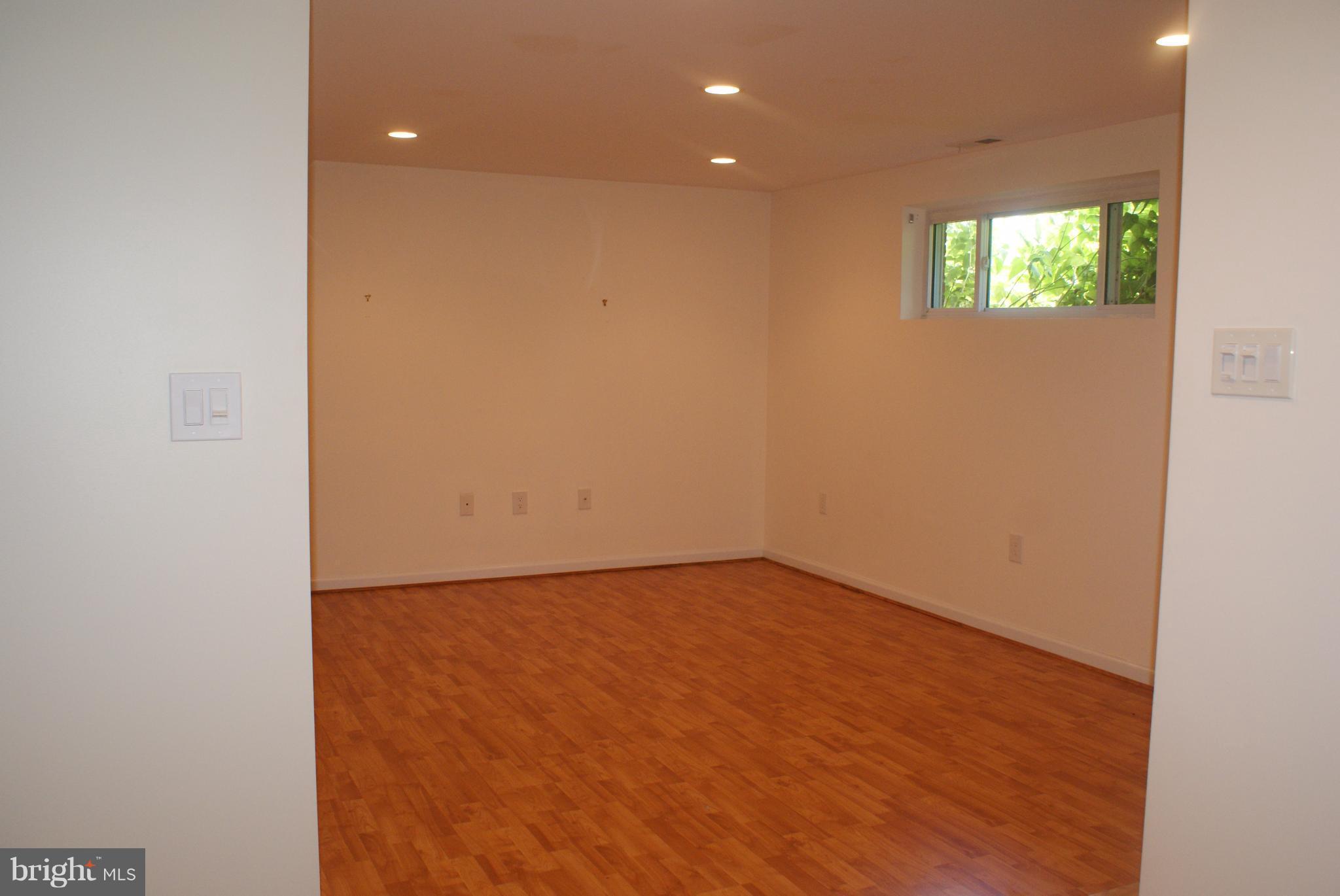 HARMONY HILLS - Residential Lease