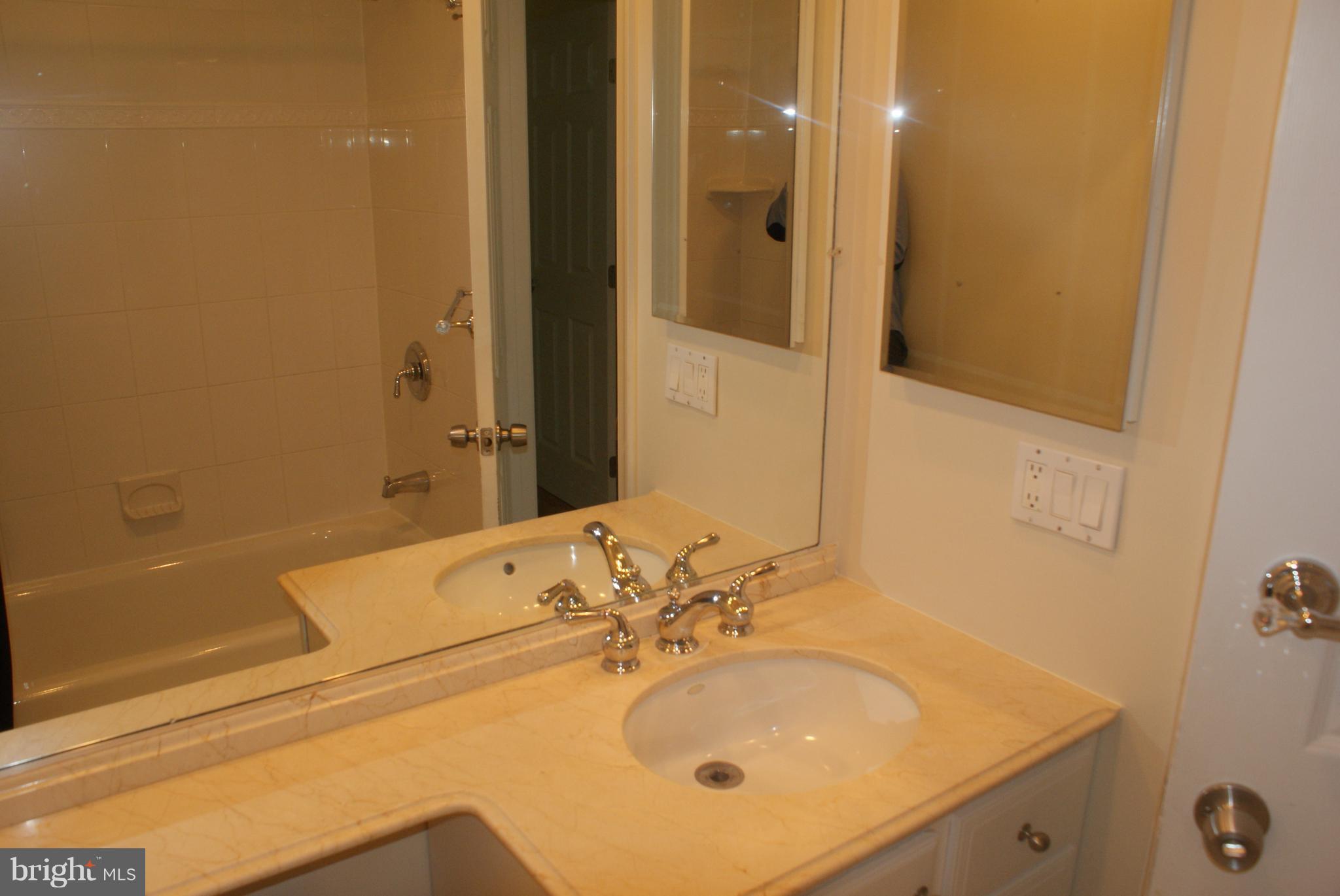 HARMONY HILLS - Residential Lease