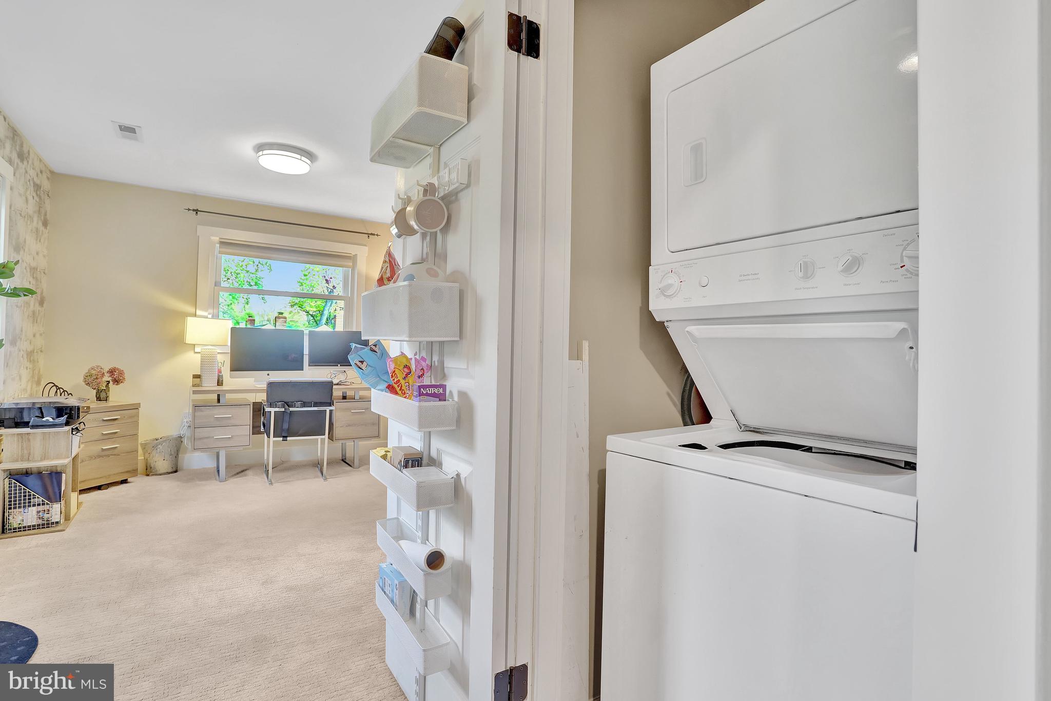 TARA - LEEWAY HEIGHTS - Residential