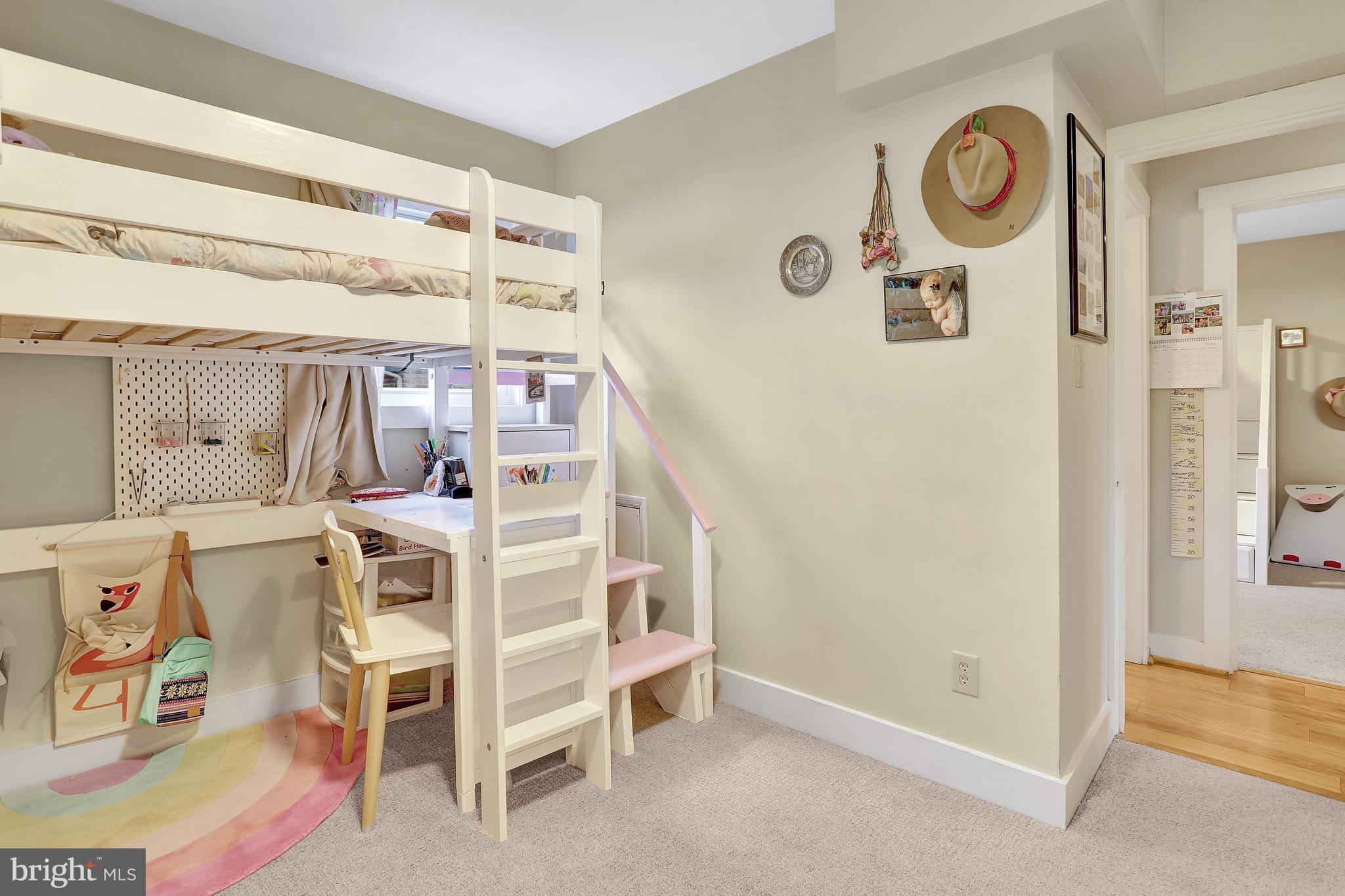 TARA - LEEWAY HEIGHTS - Residential