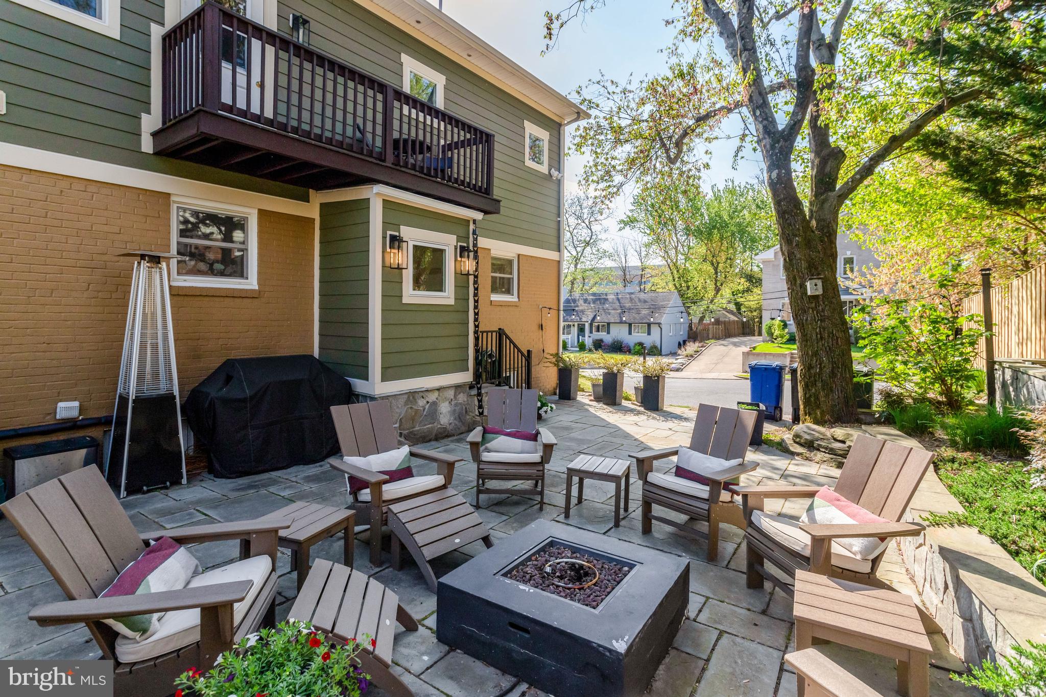 TARA - LEEWAY HEIGHTS - Residential