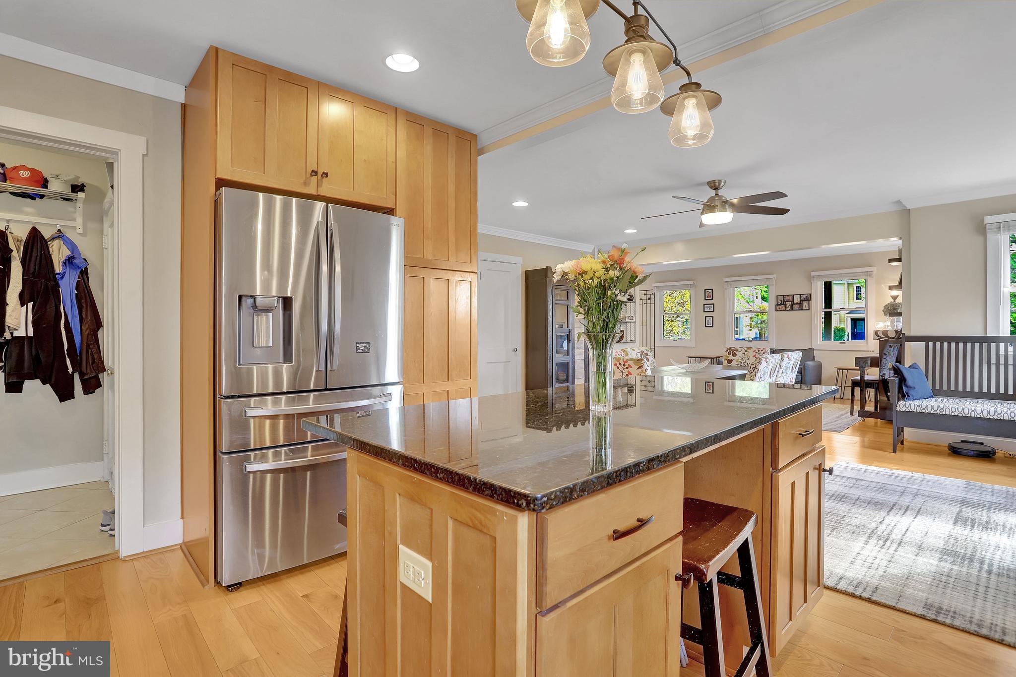 TARA - LEEWAY HEIGHTS - Residential