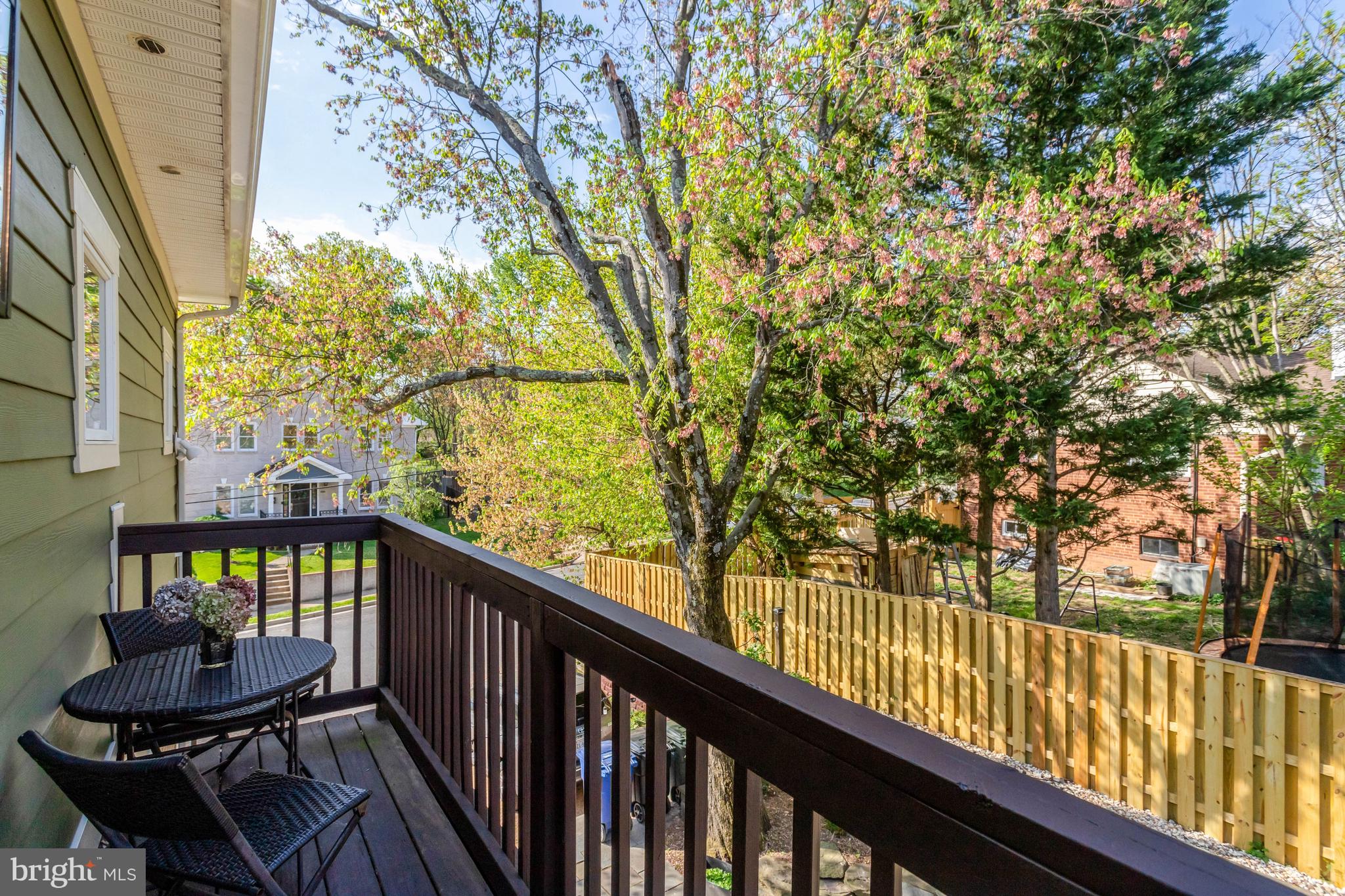 TARA - LEEWAY HEIGHTS - Residential