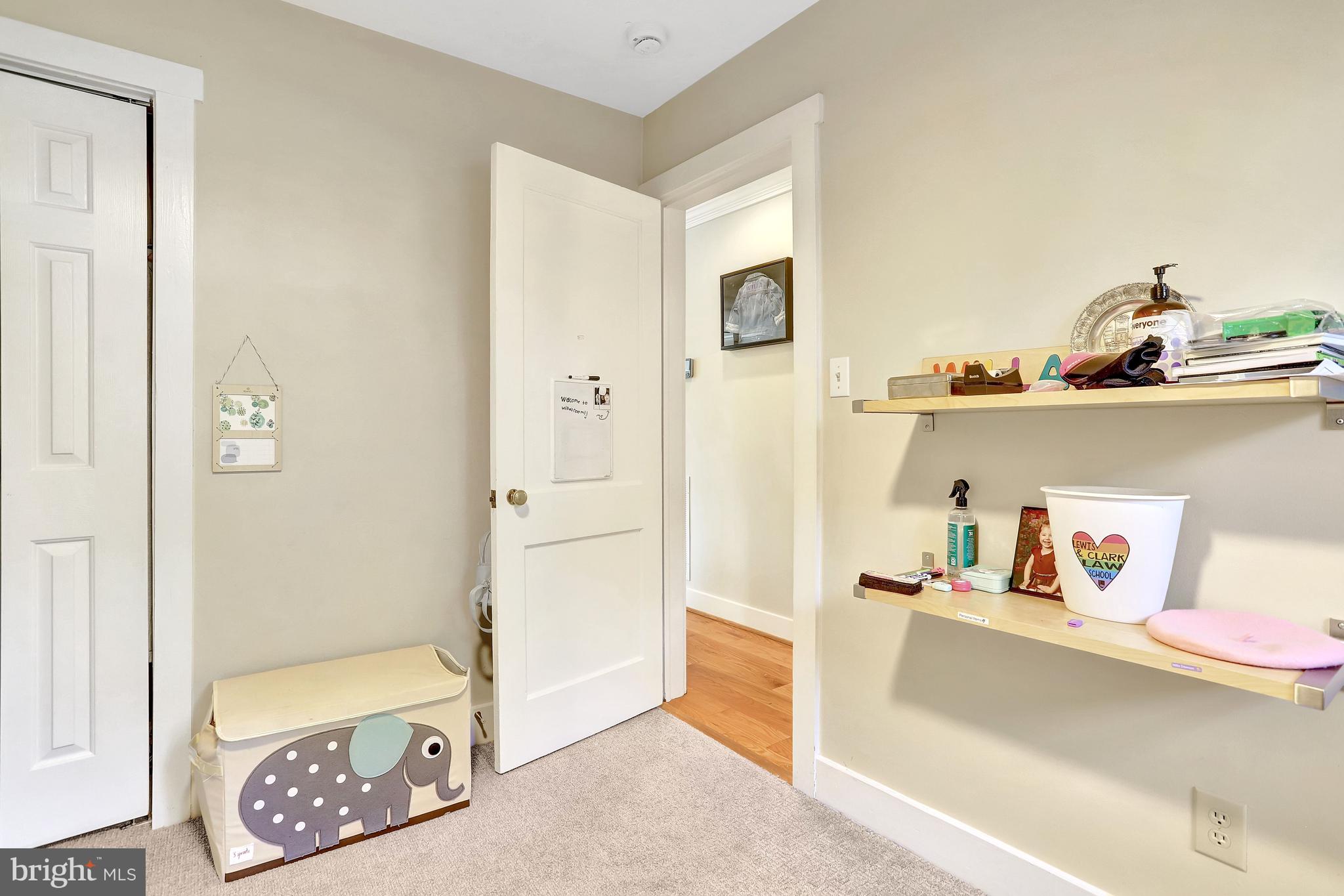 TARA - LEEWAY HEIGHTS - Residential