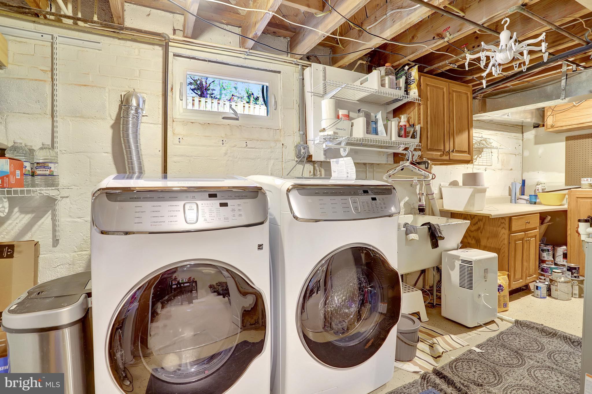 TARA - LEEWAY HEIGHTS - Residential