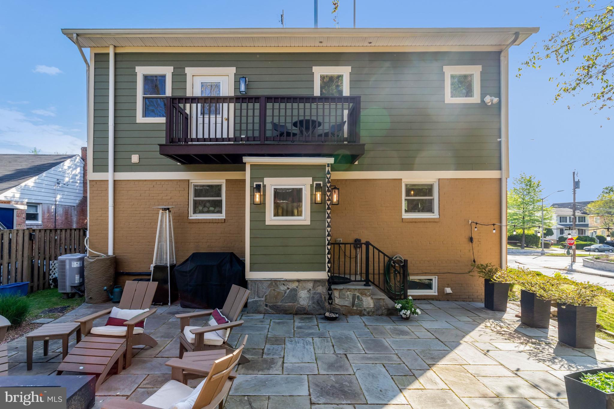 TARA - LEEWAY HEIGHTS - Residential