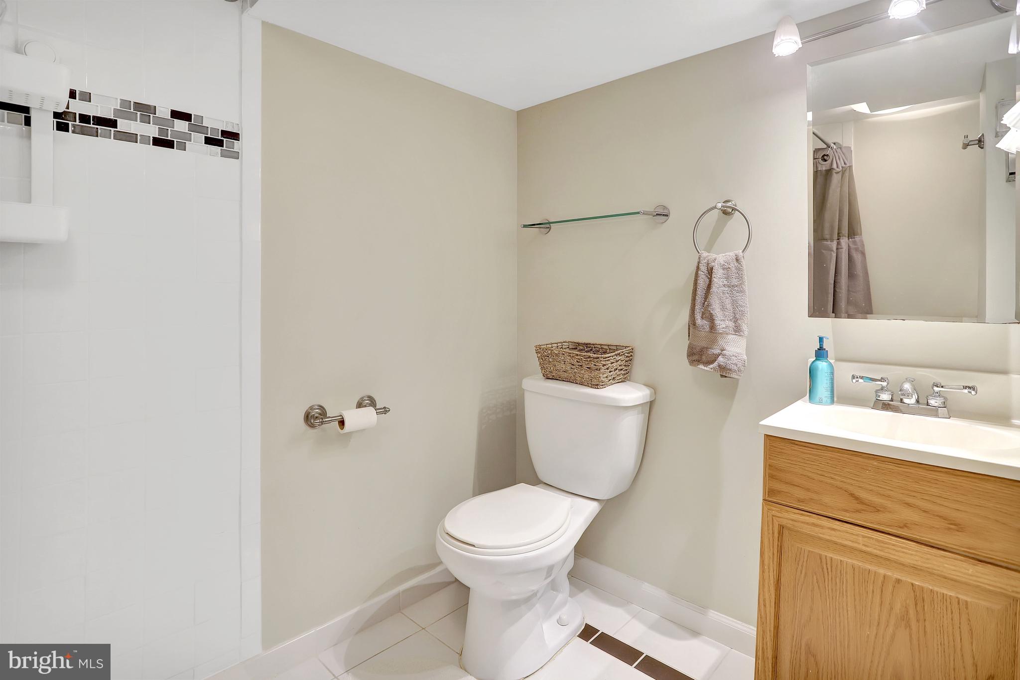 TARA - LEEWAY HEIGHTS - Residential