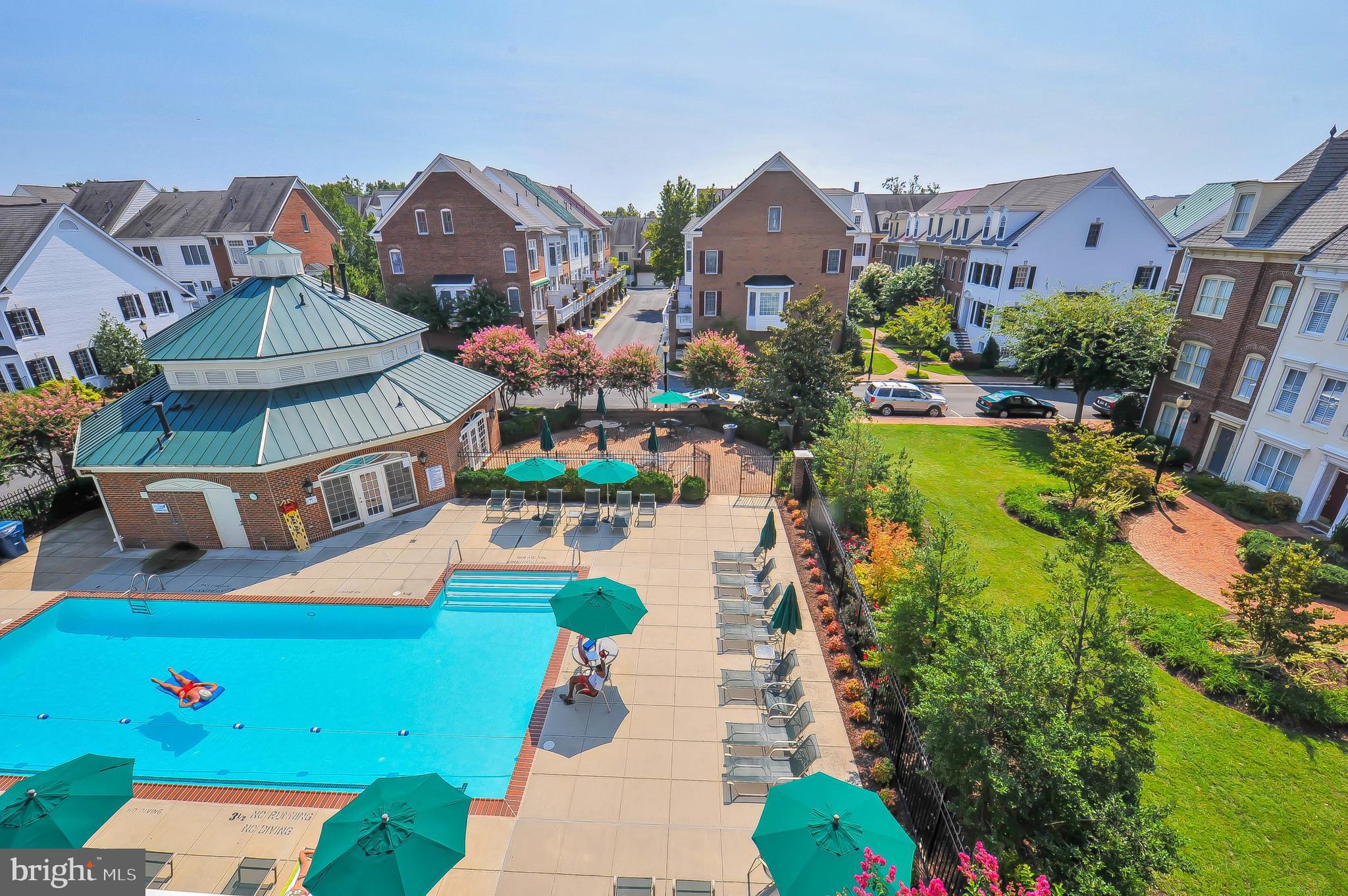 OLD TOWN VILLAGE - Residential Lease