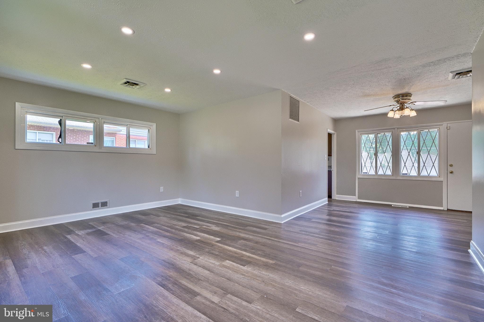 WOODCROFT - Residential