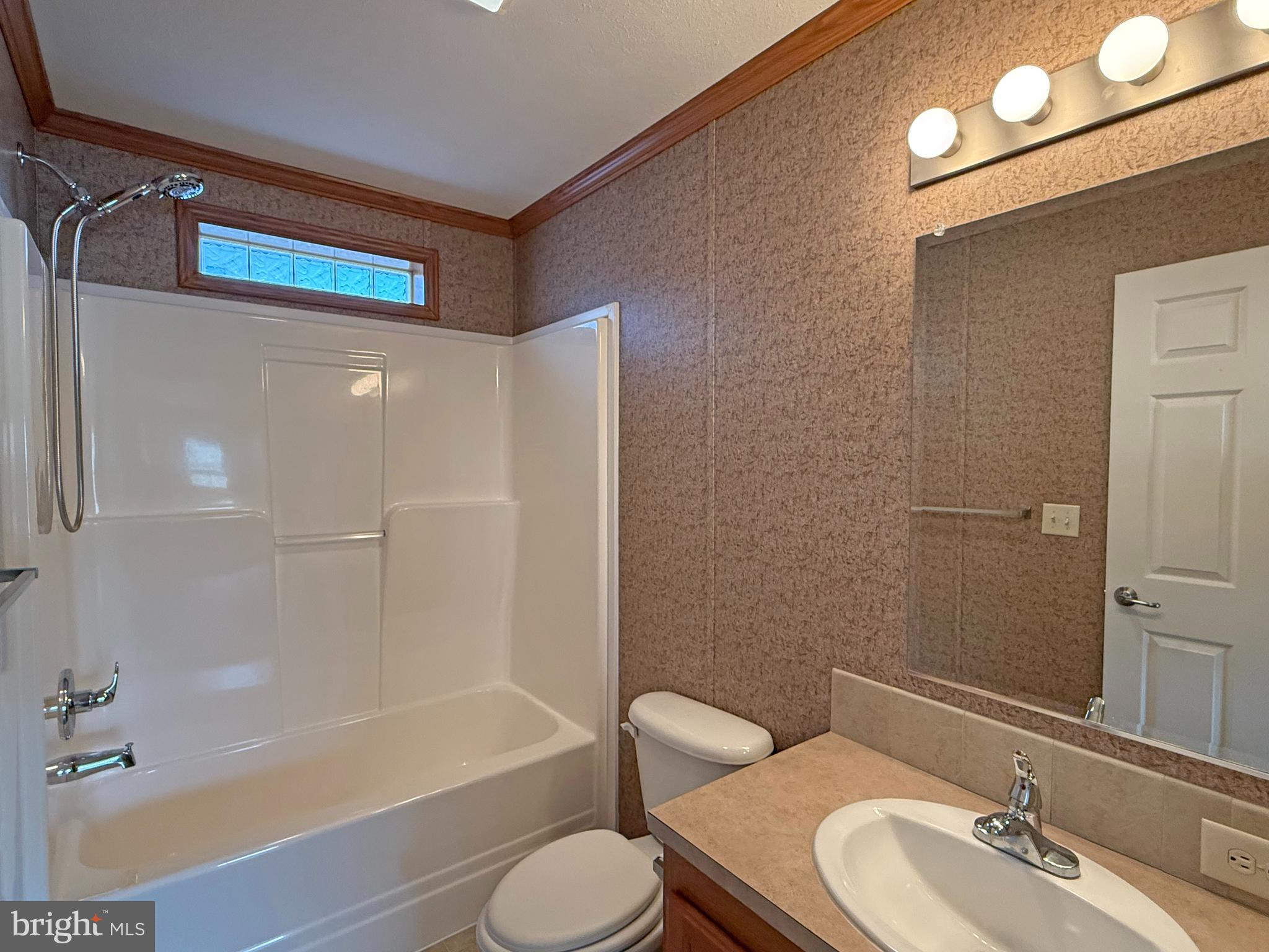 SILVERVIEW FARM MHP - Residential