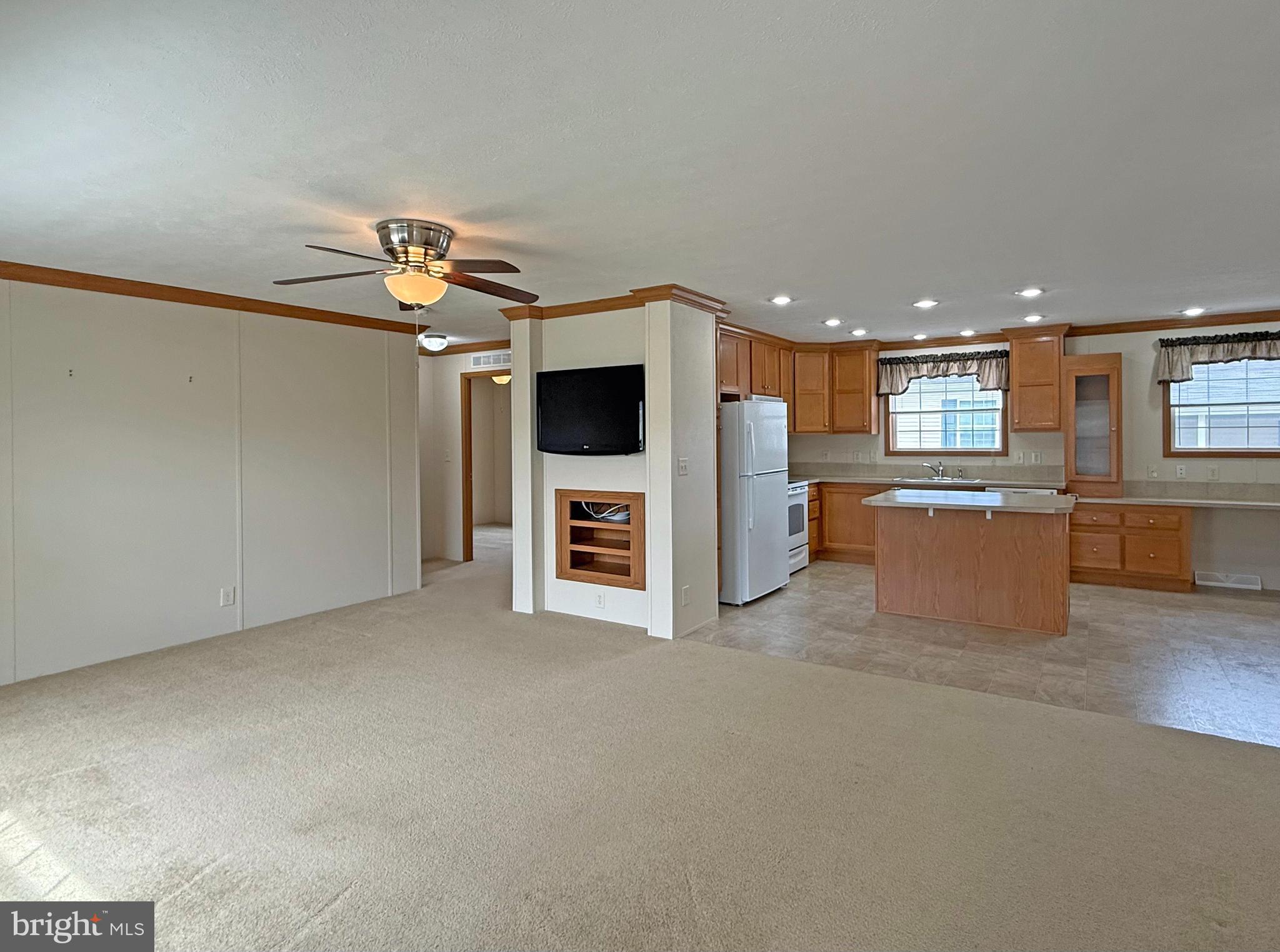 SILVERVIEW FARM MHP - Residential