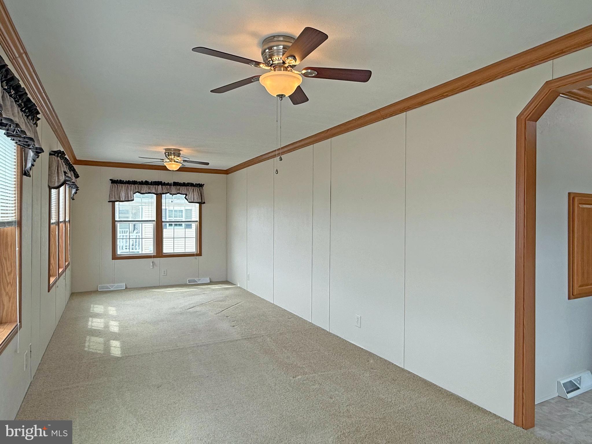 SILVERVIEW FARM MHP - Residential