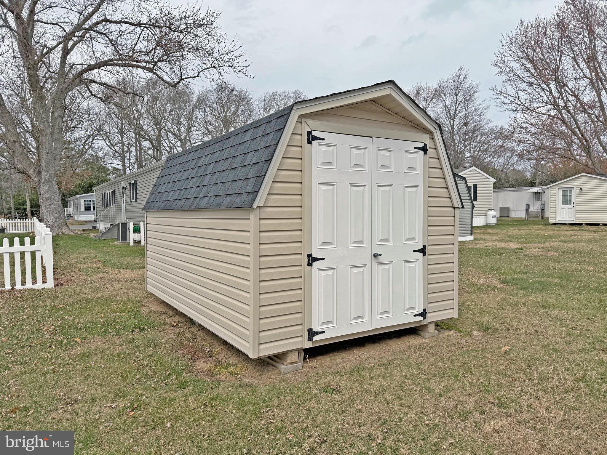 SILVERVIEW FARM MHP - Residential