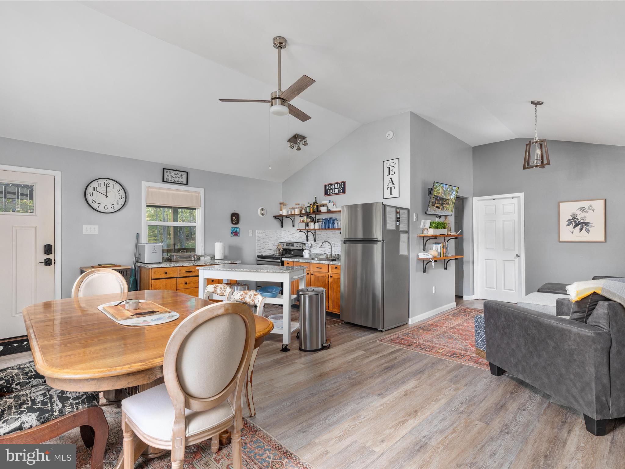 TROUT POND - Residential